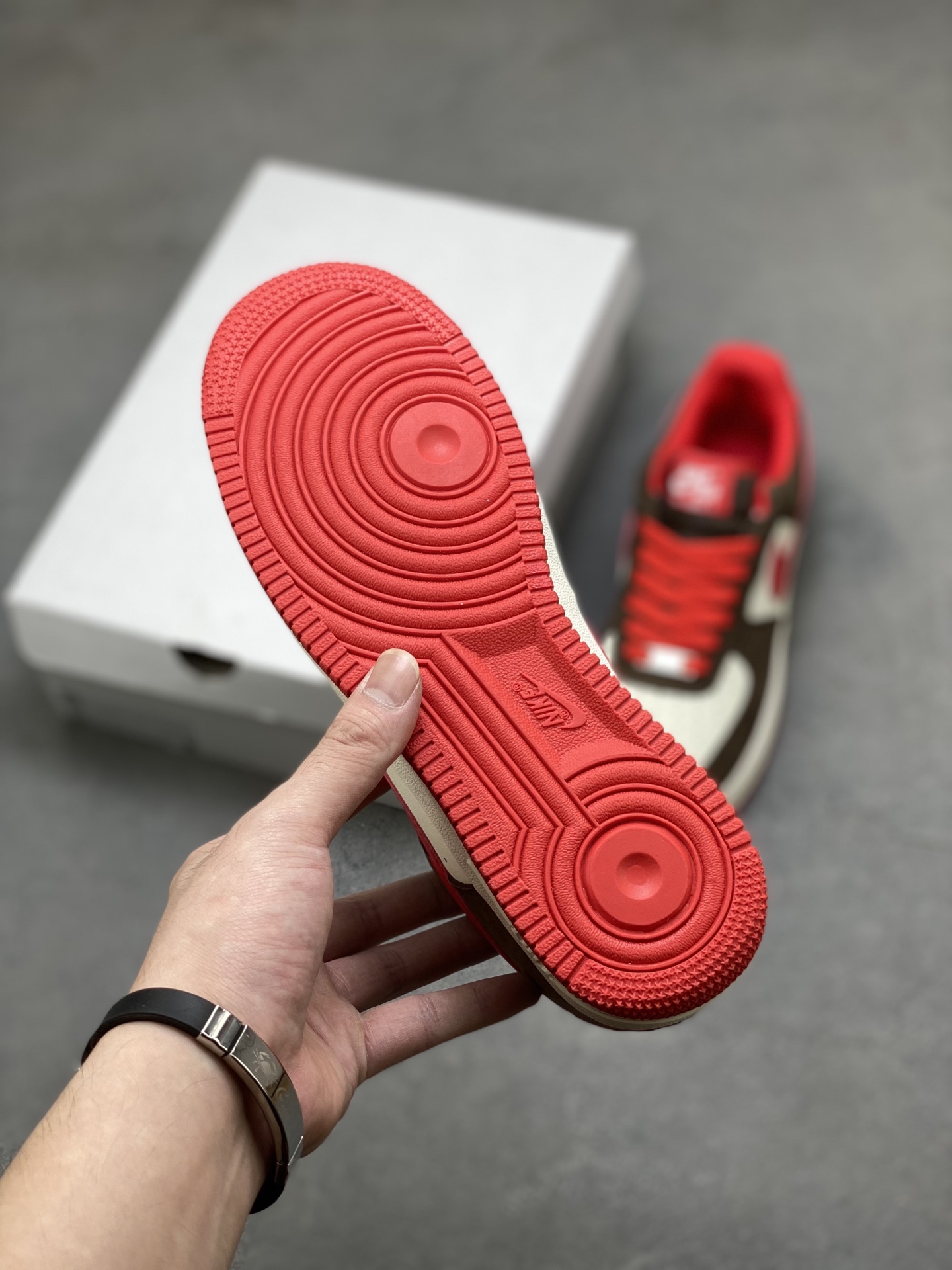 Nike Air Force 1 '07 Low Sneakers - Casual Shoes with Folded Stitching 7 i1754849419181 2088 0 5