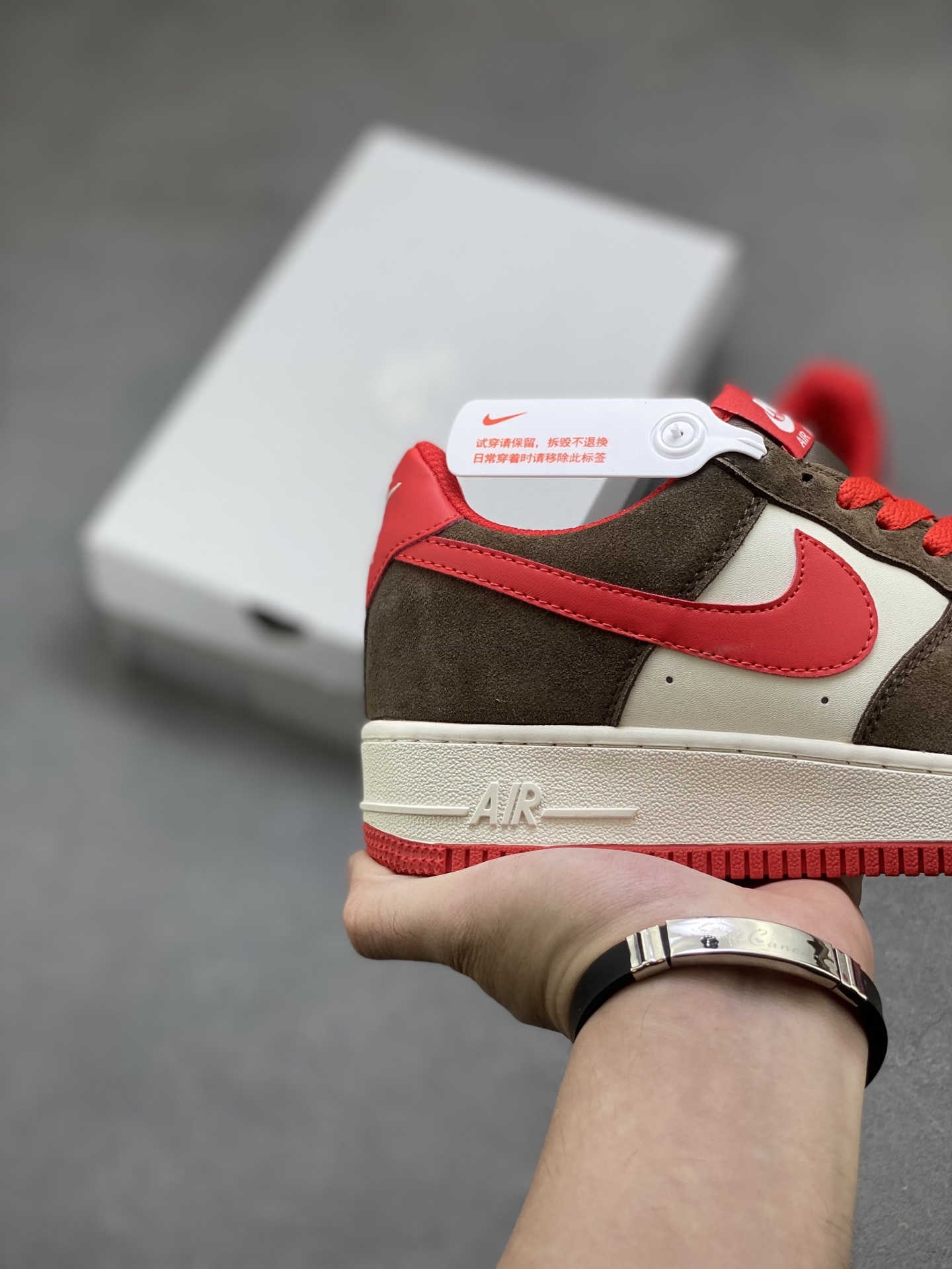 Nike Air Force 1 '07 Low Sneakers - Casual Shoes with Folded Stitching 6 i1754849430249 8982 0 4