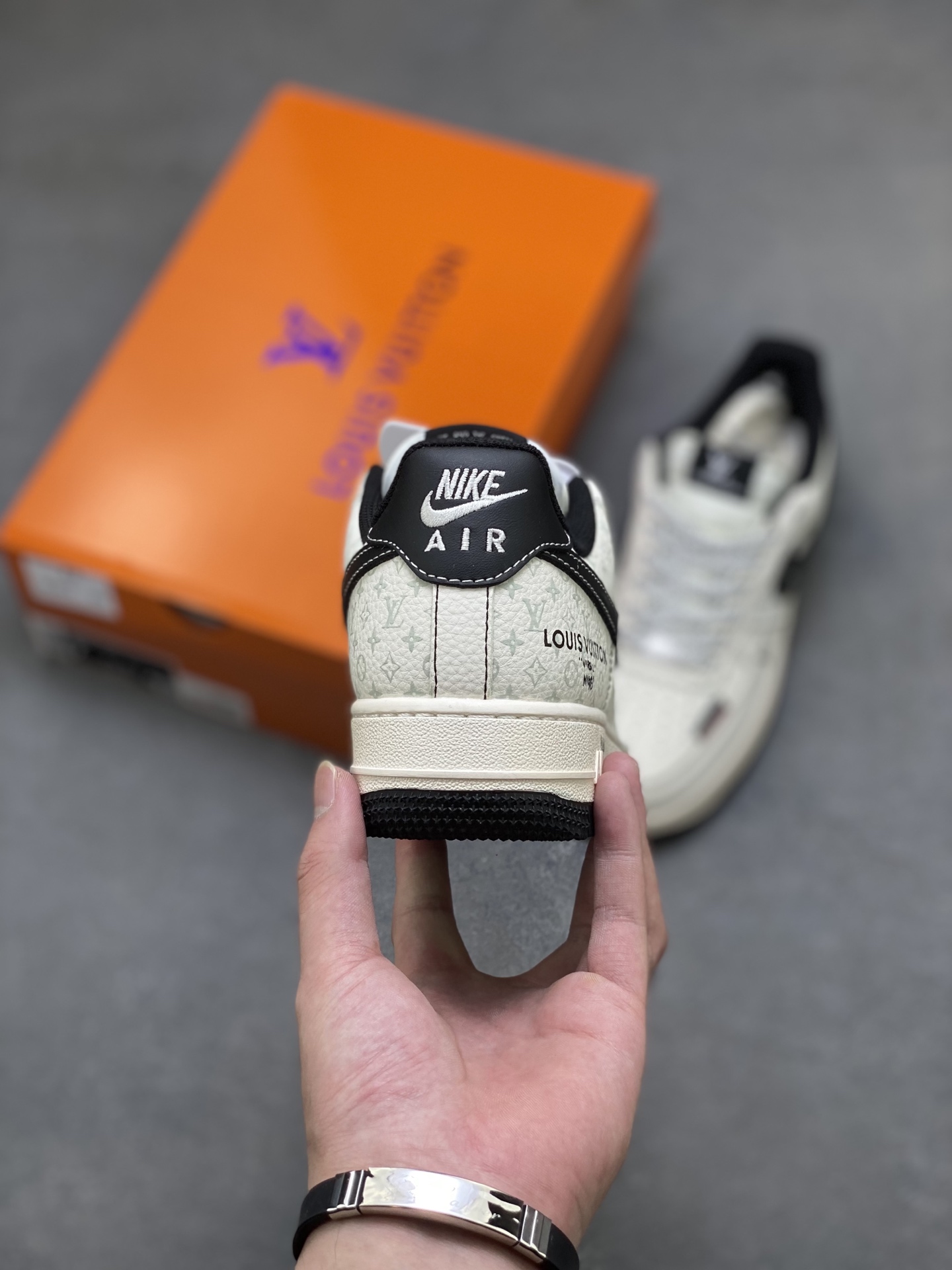 Nike Air Force 1 '07 Low Louis Vuitton Custom Sneakers - Limited Edition 5 i1755015115173 9843 0 3