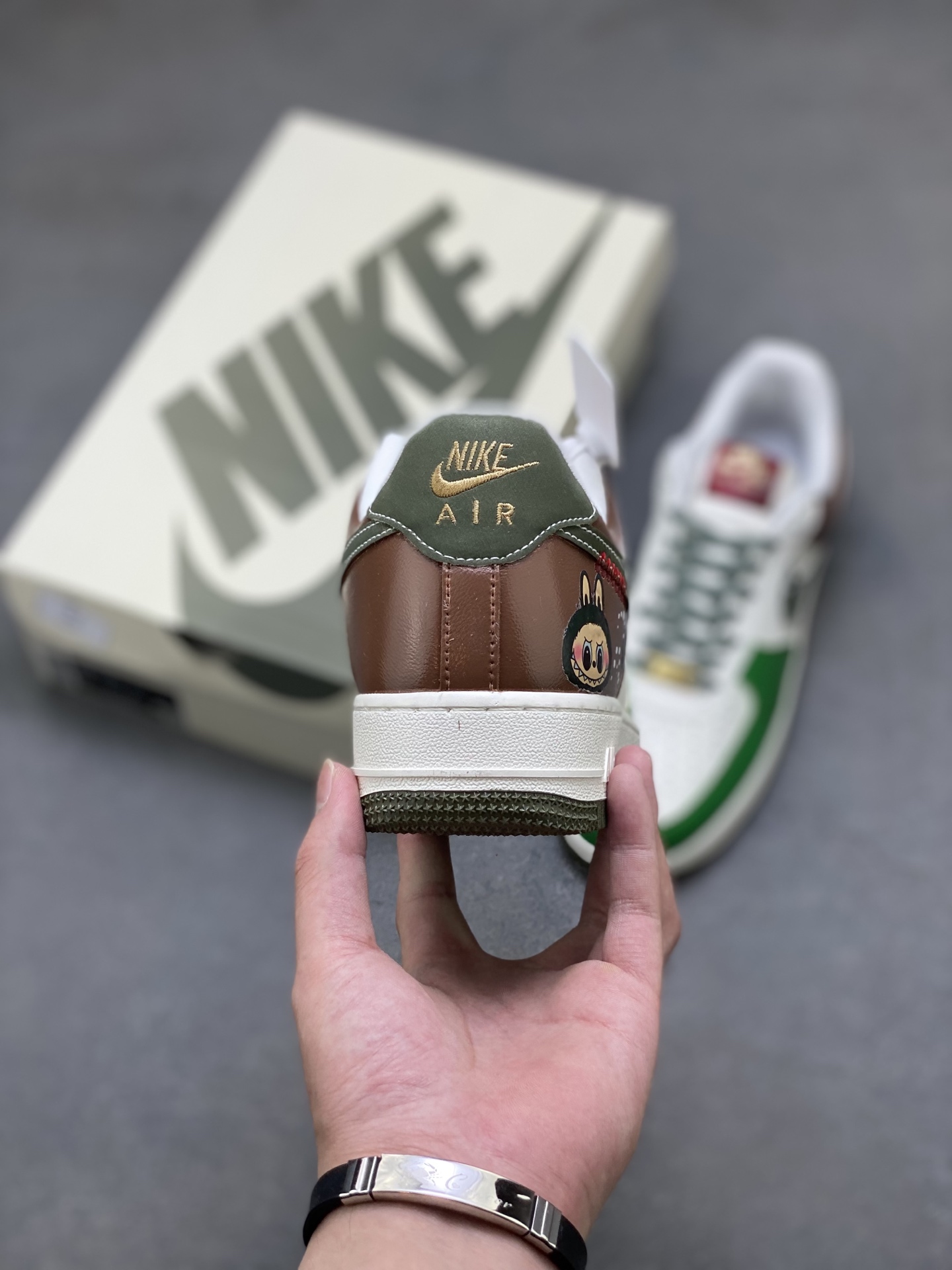 Nike Air Force 1 '07 Low Casual Sneakers HV5979-130 5 i1755015173137 7356 0 3