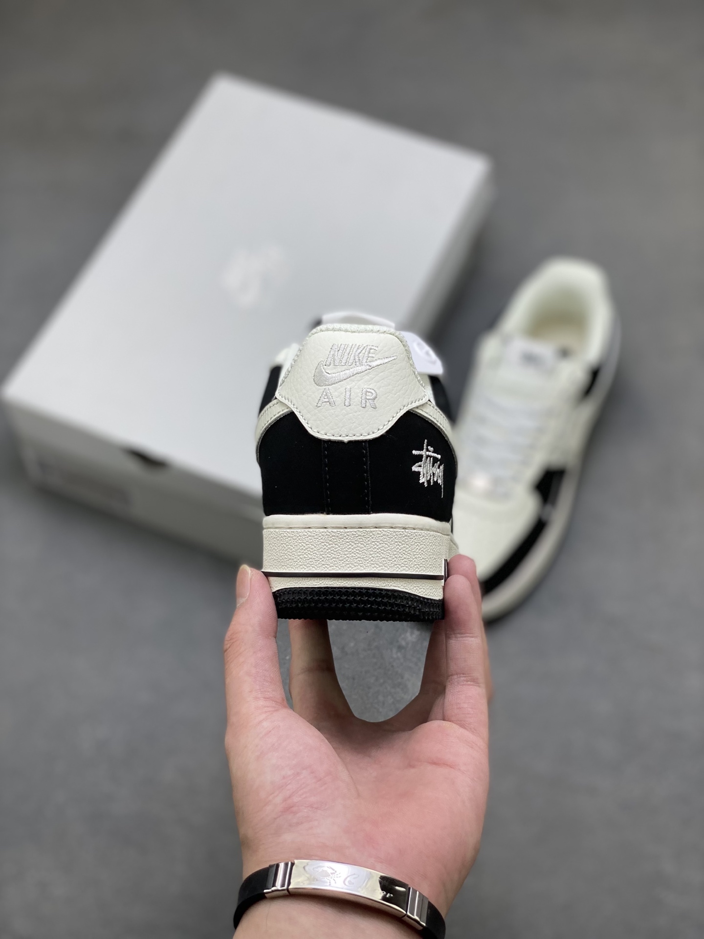 Nike Air Force 1 '07 Low Black and White Sneakers Size 36-45 5 i1755015226457 2305 0 3