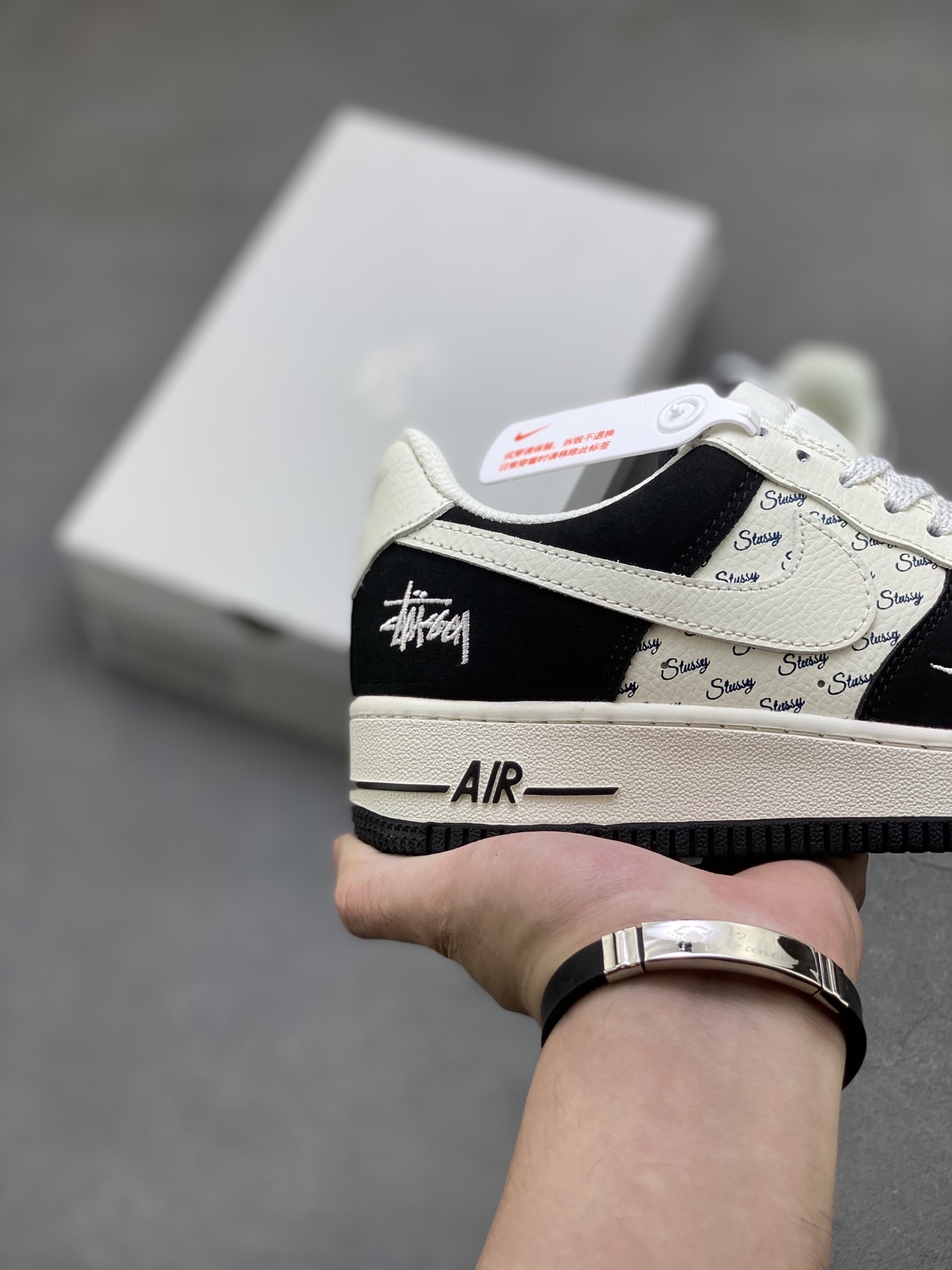 Nike Air Force 1 '07 Low Black and White Sneakers Size 36-45 6 i1755015226952 6610 0 4