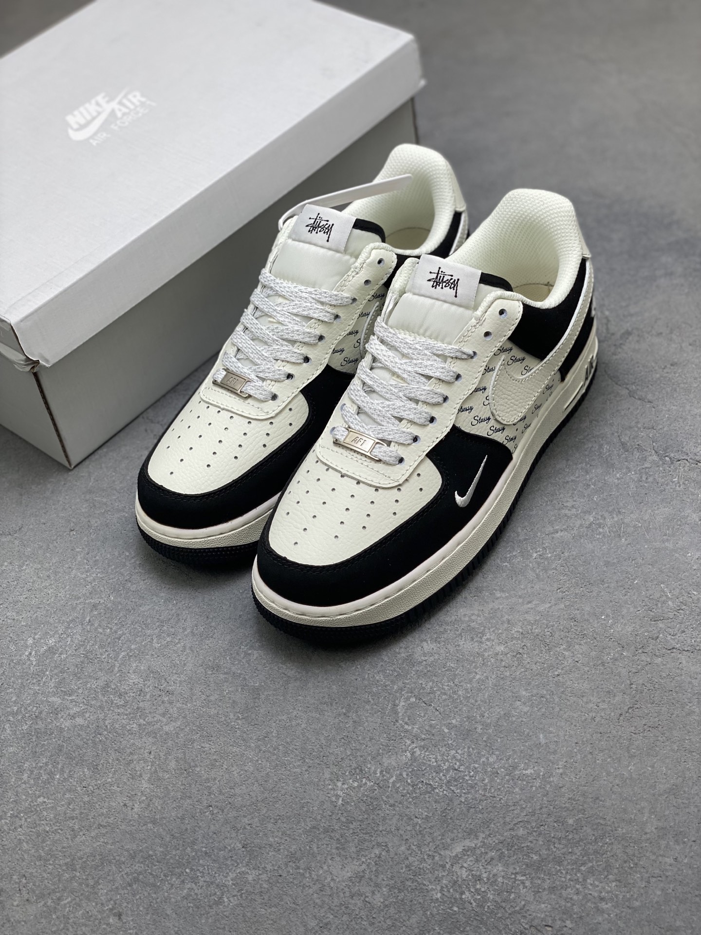 Nike Air Force 1 '07 Low Black and White Sneakers Size 36-45 9 i1755015230056 5728 0 7