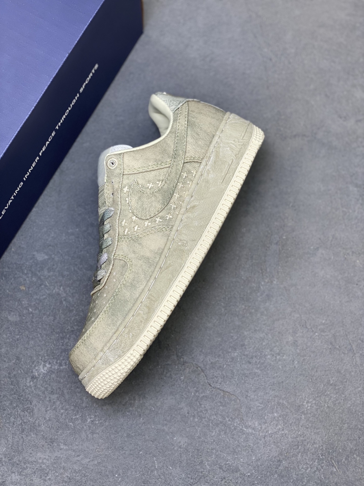 Nike Air Force 1 '07 Low Top Sneakers - Limited Edition, Premium Quality 8 i1755015380810 8755 0 6