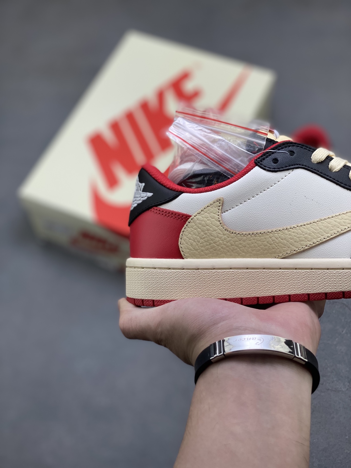 Air Jordan 1 Low Travis Scott Reverse Mocha - Low Culture Basketball Shoes 5 i1755717731674 963 0 4
