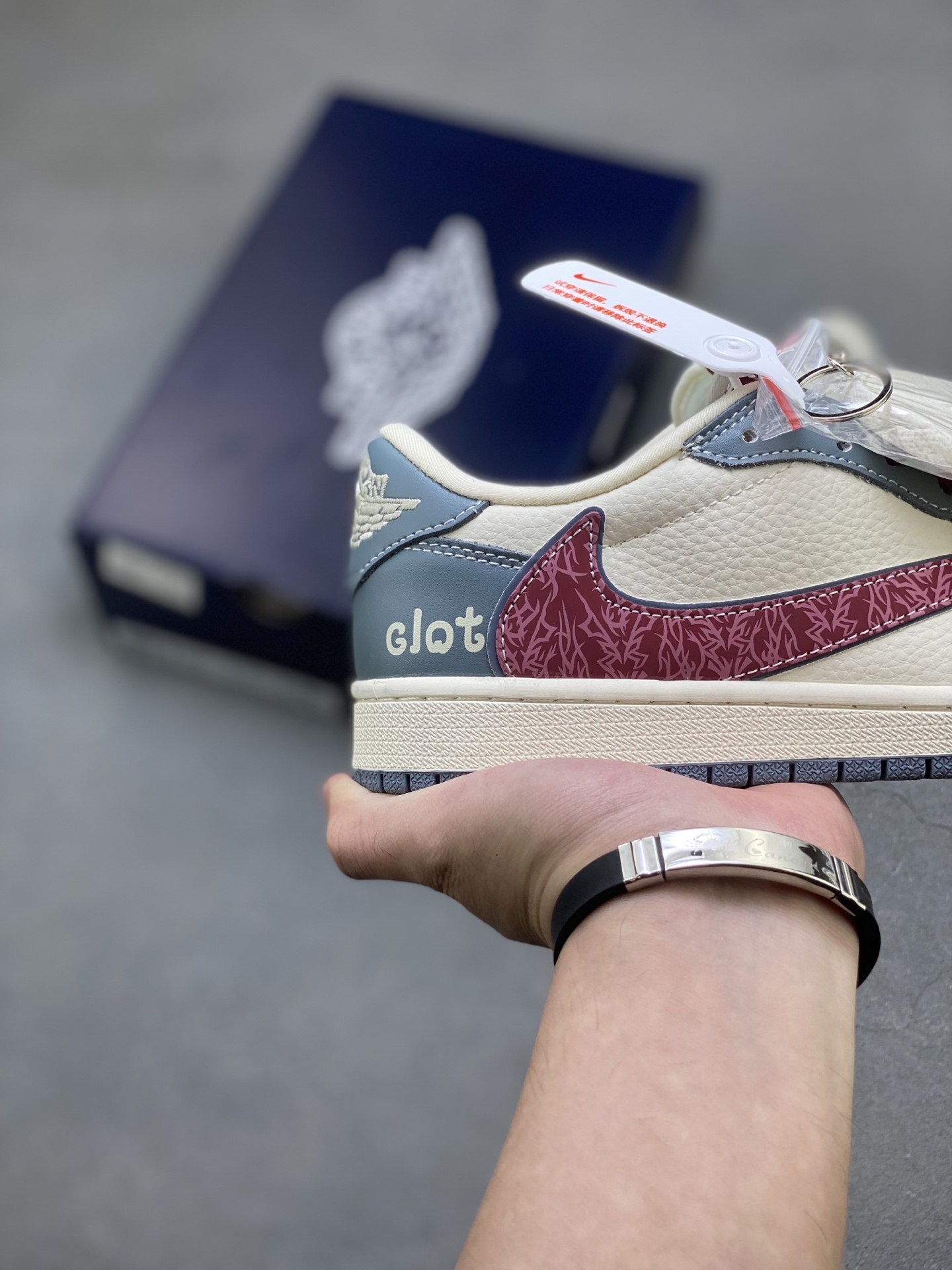 Travis Scott x Nike Air Jordan 1 Low x Dior Sneakers - Limited Edition 5 i1756053375977 6454 0 4