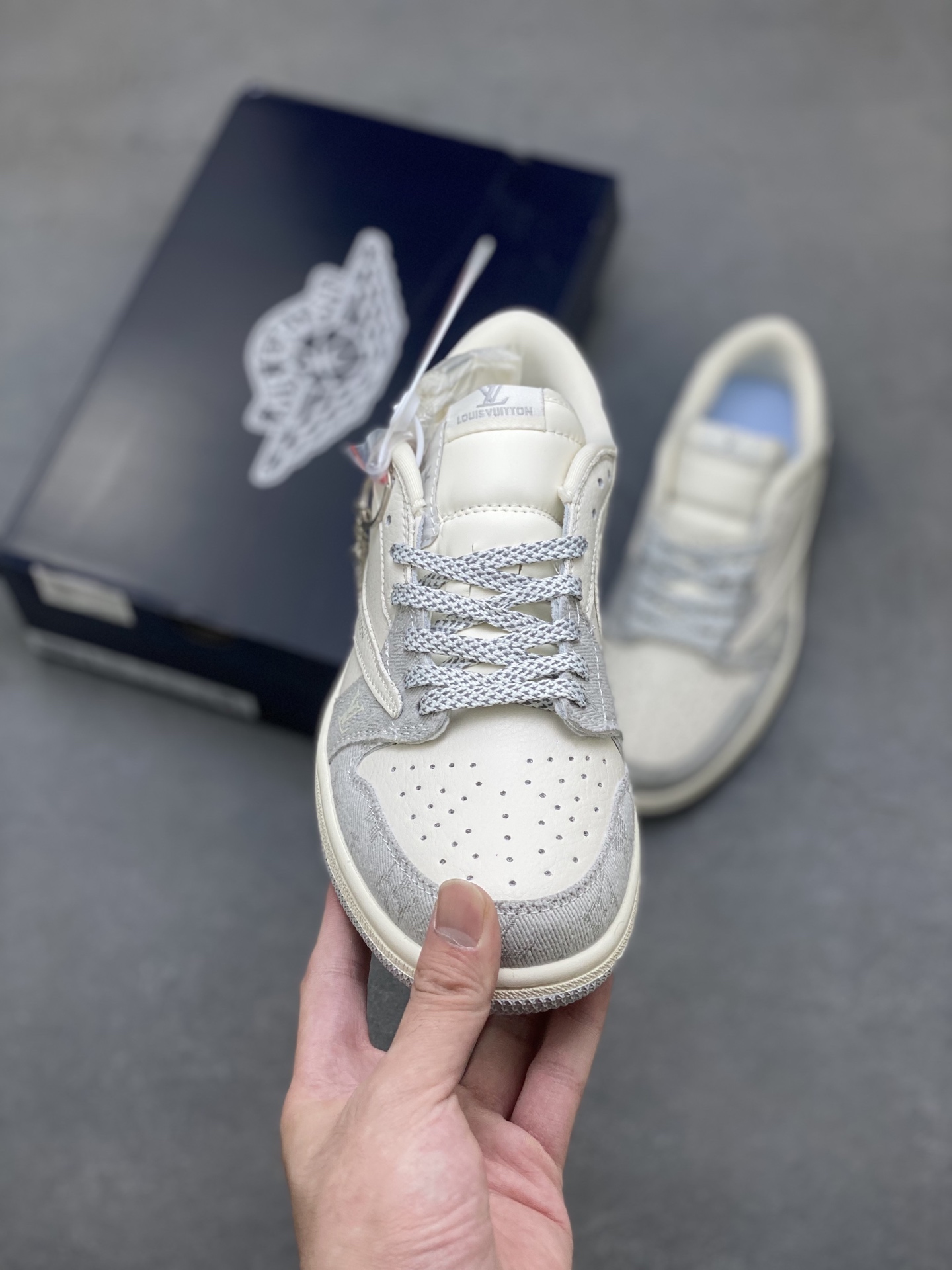 Air Jordan 1 Low Louis Vuitton Edition Sneakers - Stylish and Comfortable 3 i1756831483098 7083 0 1