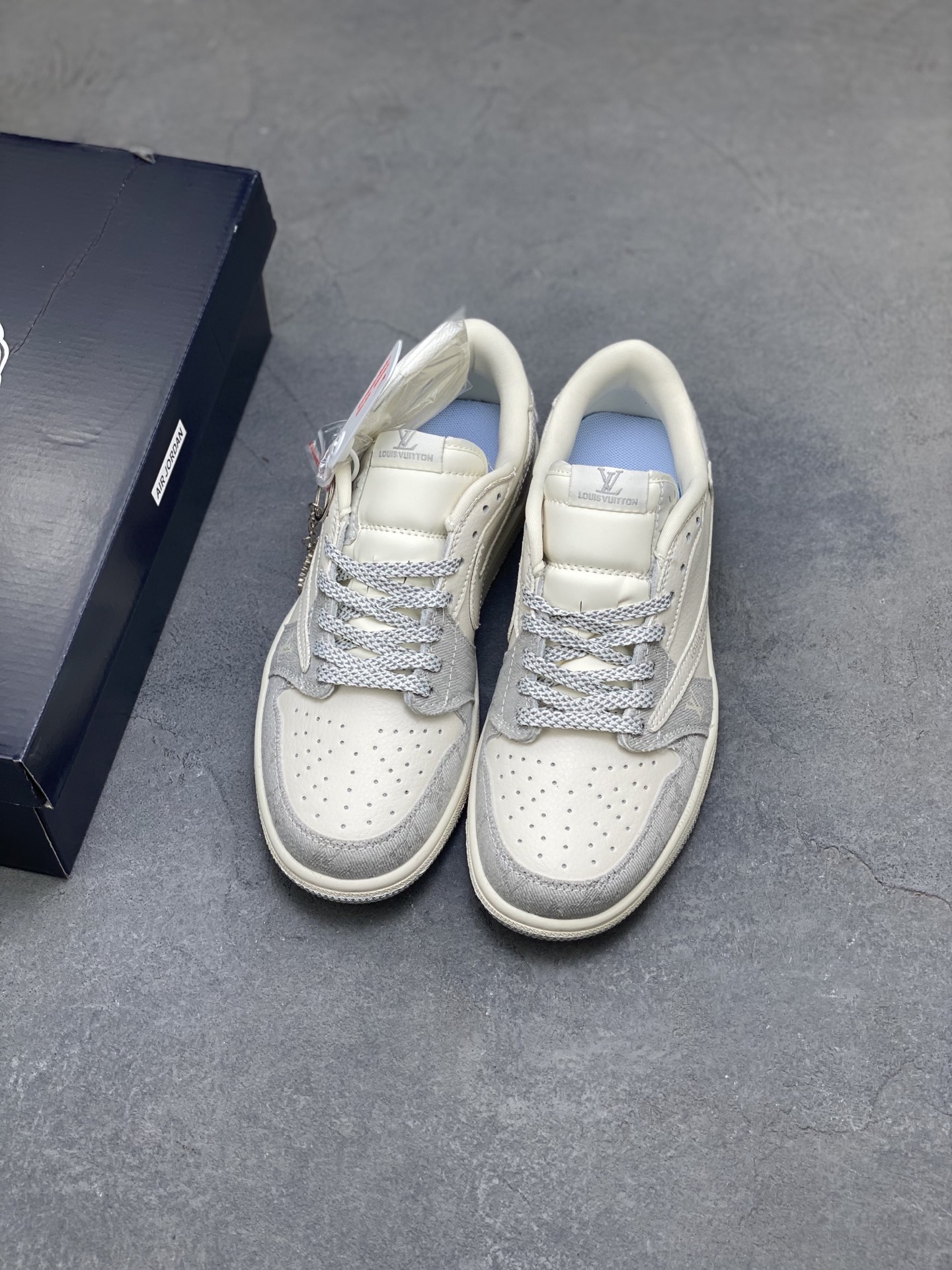Air Jordan 1 Low Louis Vuitton Edition Sneakers - Stylish and Comfortable 9 i1756831490940 7586 0 7