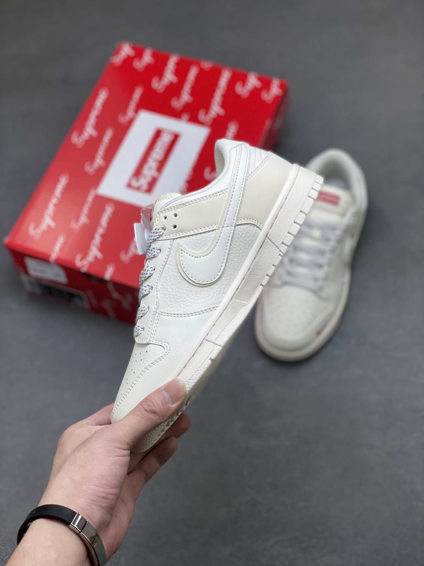 Nike SB Dunk Low Premium Custom Casual Sneakers - Supreme Collaboration 4 i1757175471322 663 0 2