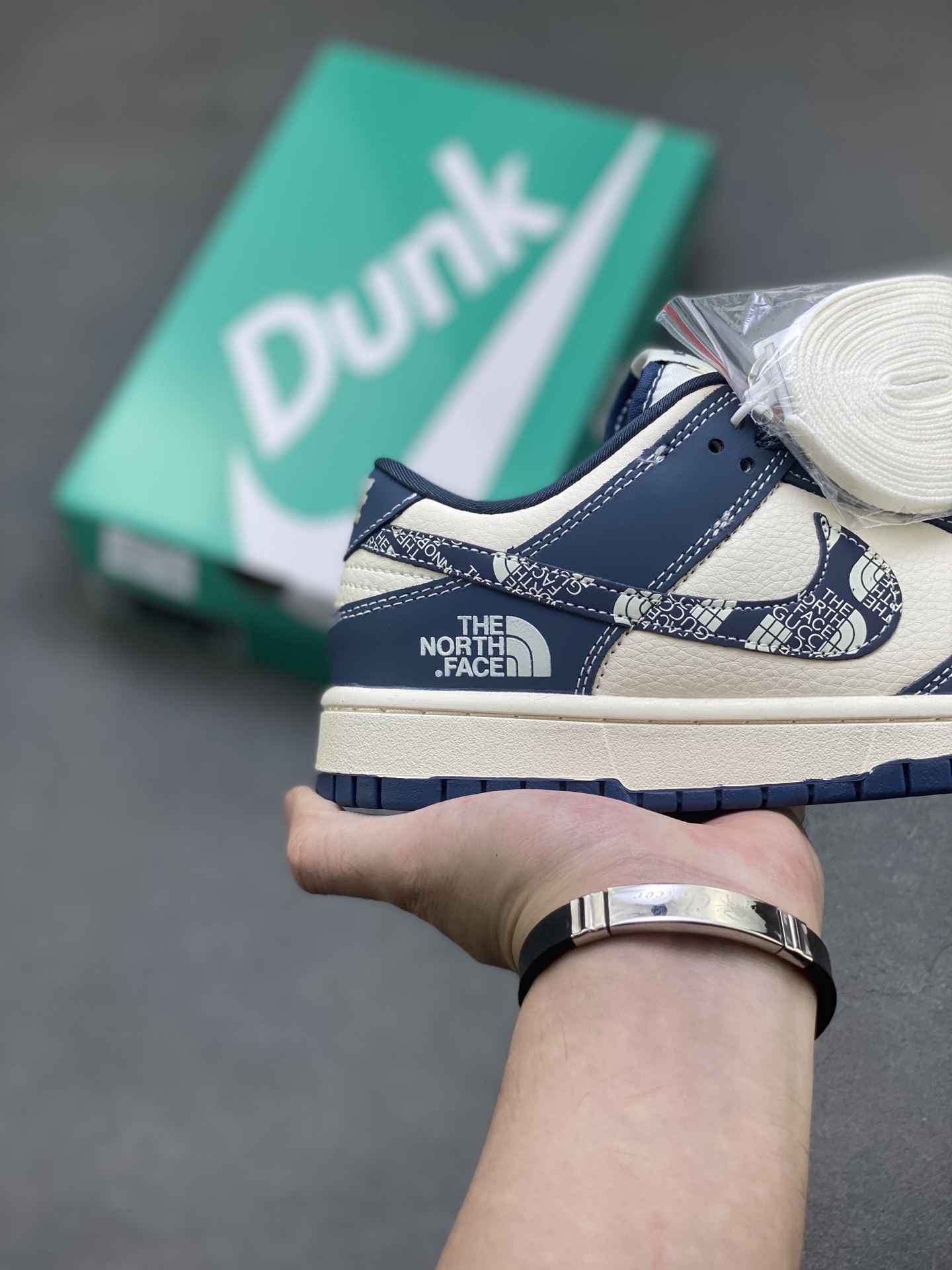 Nike SB Dunk Low The North Face Custom Casual Sneakers DG2025-003 6 i1757175515777 8395 0 4