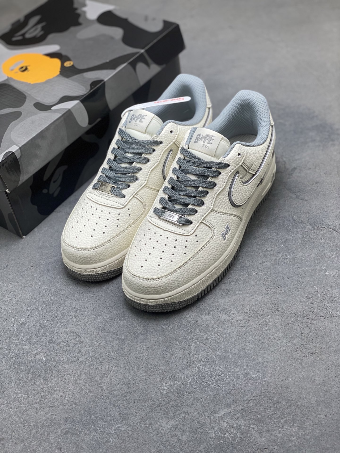 Nike Air Force 1 '07 Low Bape Collaboration Cream Sneakers Limited Edition 9 i1757521373562 5578 0 7