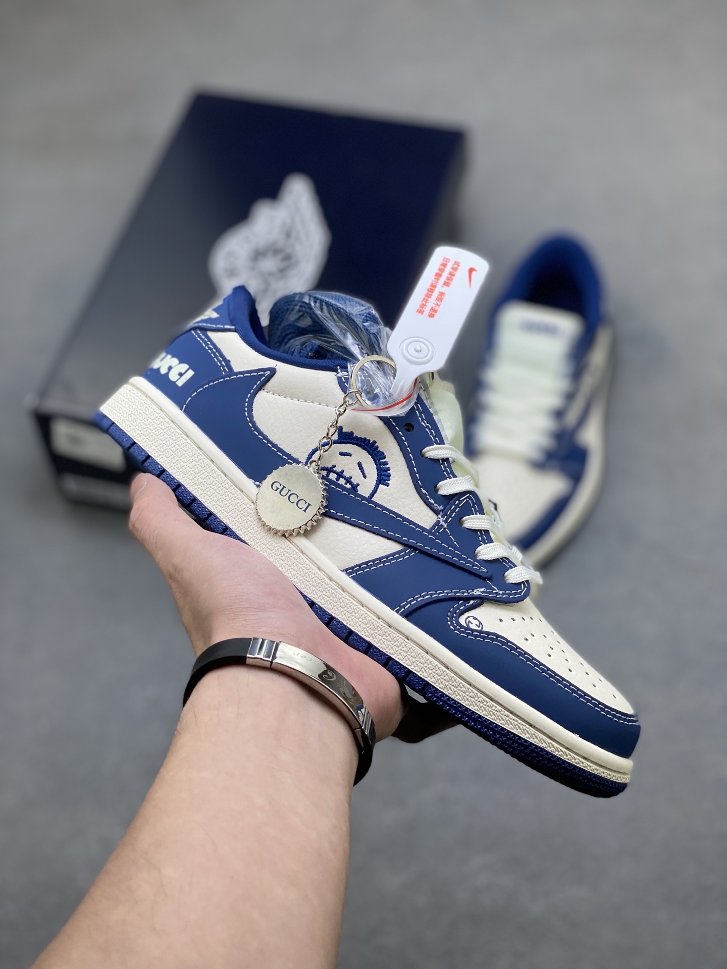 Travis Scott x Fragment Design Air Jordan 1 Low OG SP Collaboration 1 i1758991358694 5419 0 0