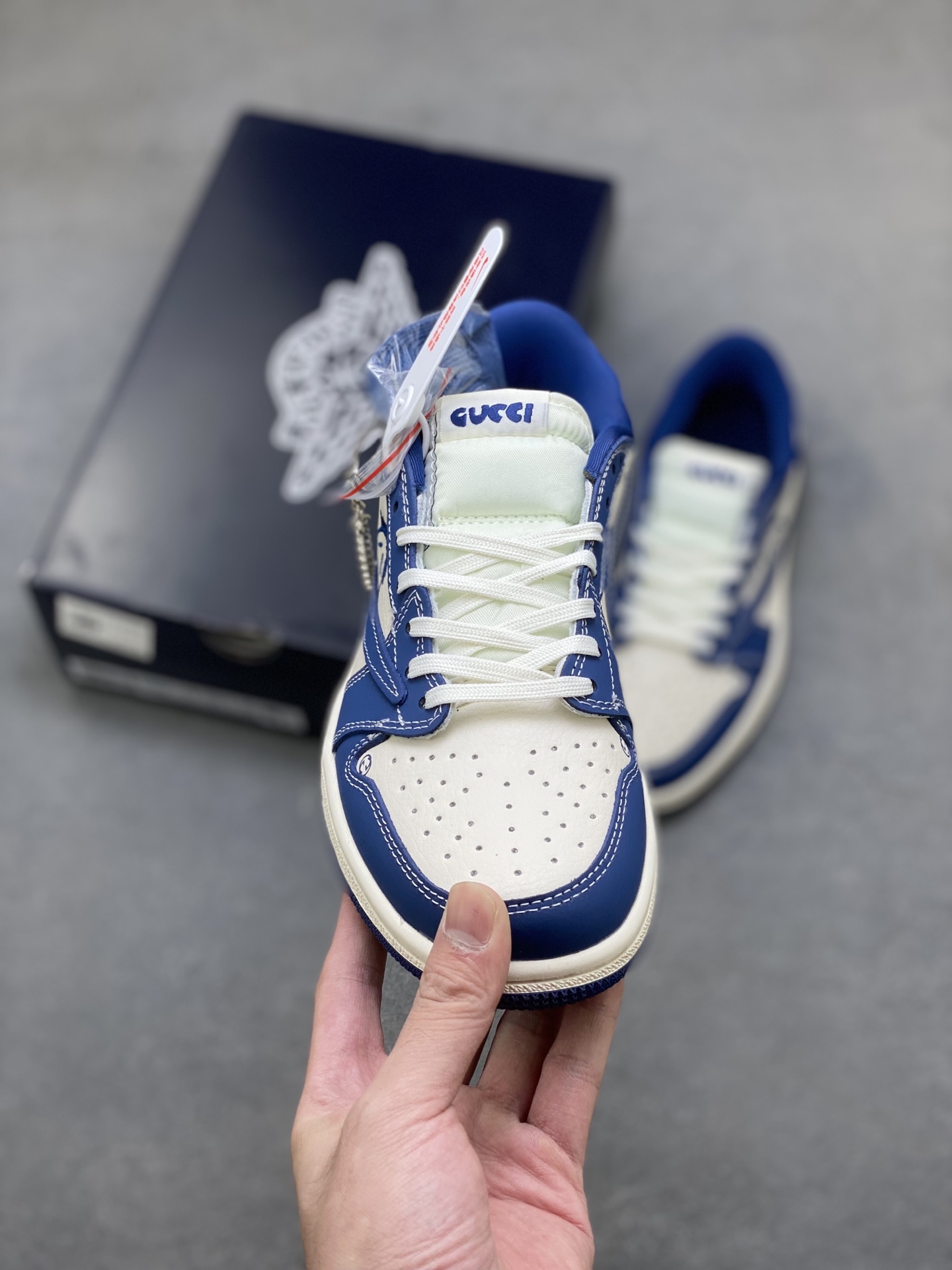 Travis Scott x Fragment Design Air Jordan 1 Low OG SP Collaboration 2 i1758991361588 522 0 1