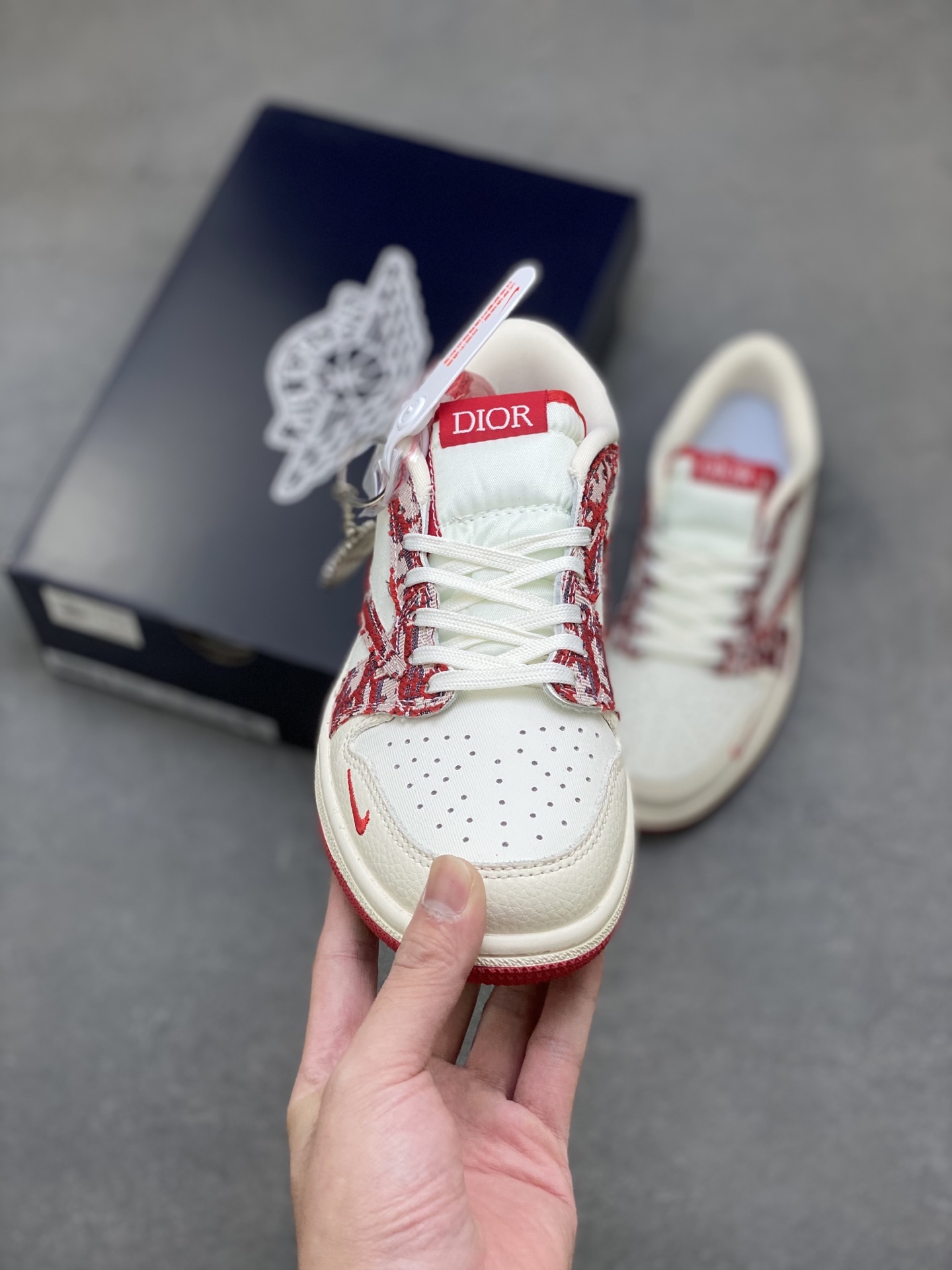 Dior Low Top Casual Sneakers for Women - Stylish and Comfortable Shoes 2 i1758991452983 7864 0 1