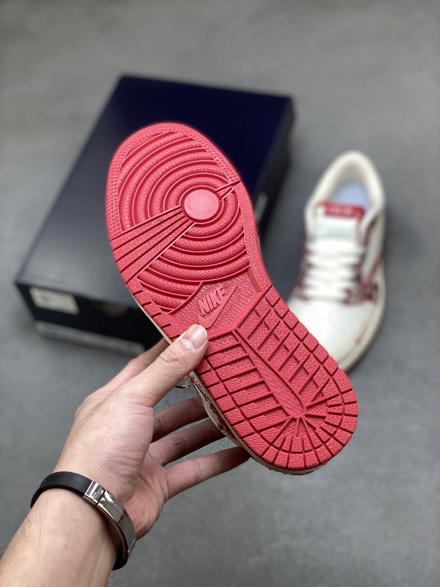 Dior Low Top Casual Sneakers for Women - Stylish and Comfortable Shoes 6 i1758991453379 3798 0 5