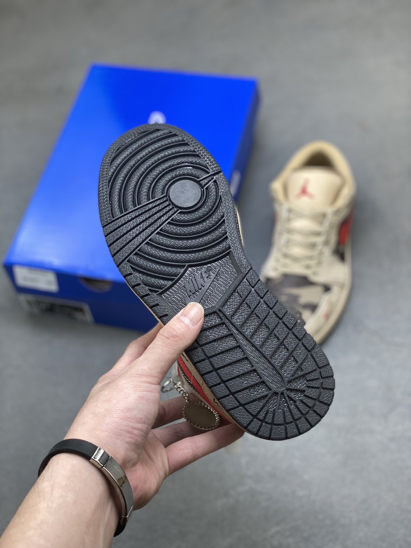 Air Jordan 1 Low x Travis Scott x Stüssy - Limited Edition Sneakers 6 i1759859608848 2586 0 5