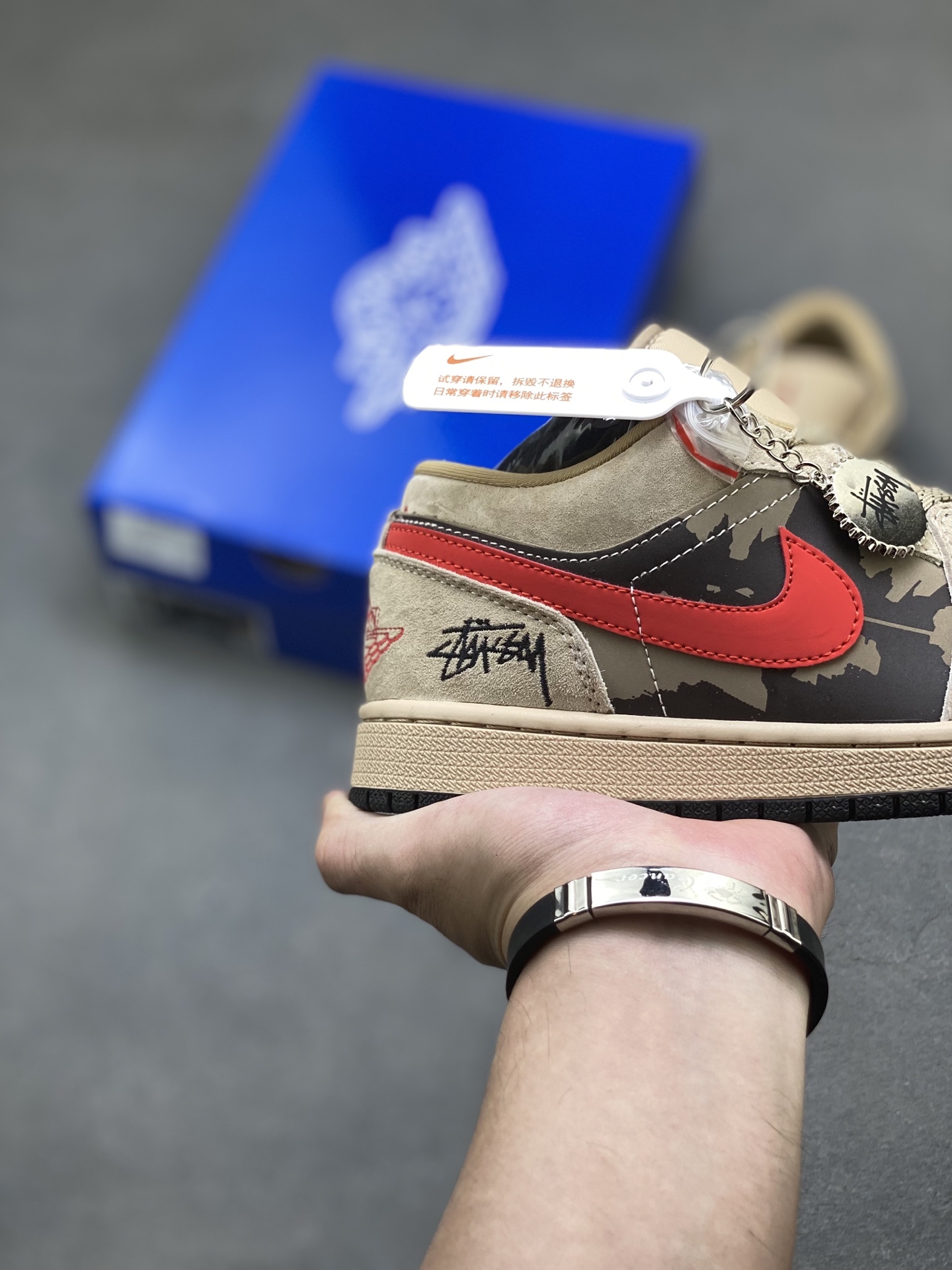Air Jordan 1 Low x Travis Scott x Stüssy - Limited Edition Sneakers 5 i1759859608848 8762 0 4