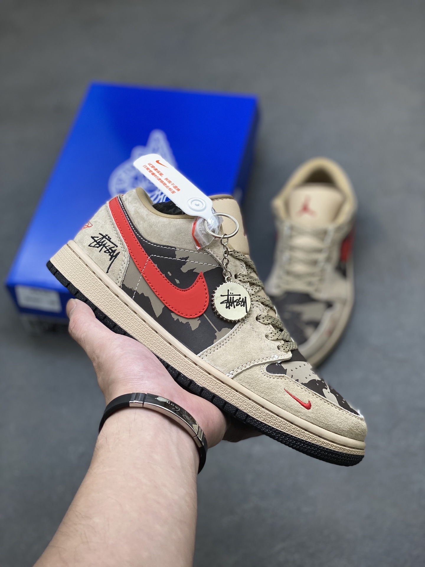 Air Jordan 1 Low x Travis Scott x Stüssy - Limited Edition Sneakers 1 i1759859608849 5378 0 0