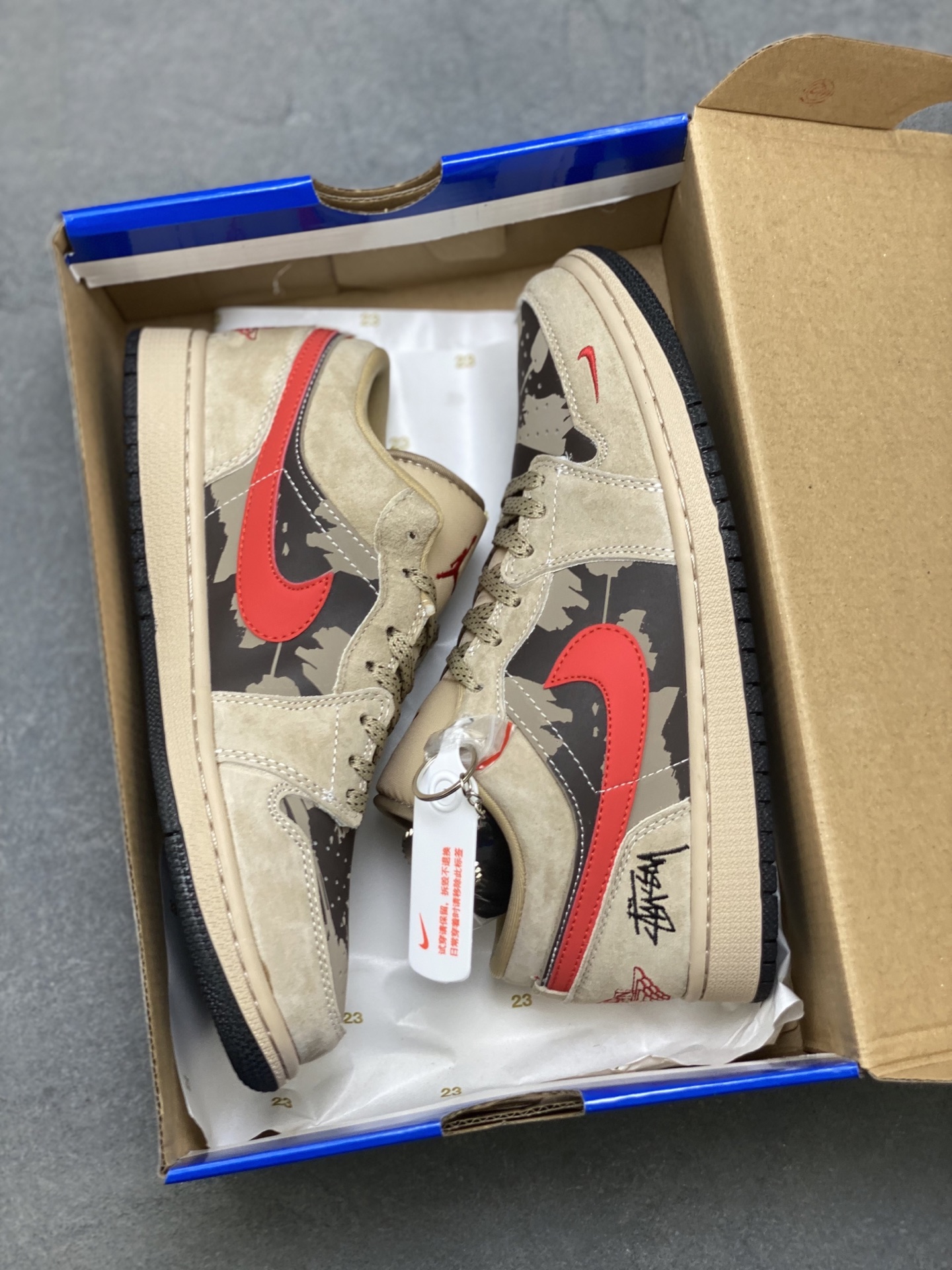 Air Jordan 1 Low x Travis Scott x Stüssy - Limited Edition Sneakers 9 i1759859613668 1179 0 8