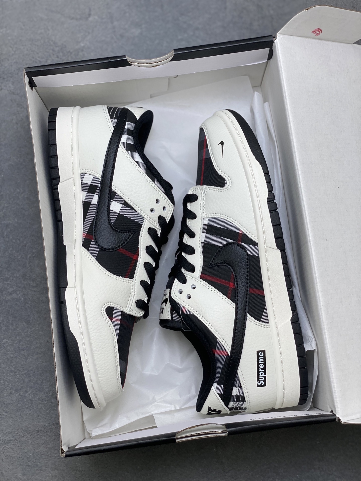 Nike SB Dunk Low Anniversary Custom Sneakers - Premium Quality, Supreme Style 10 i1760029140539 4881 0 8