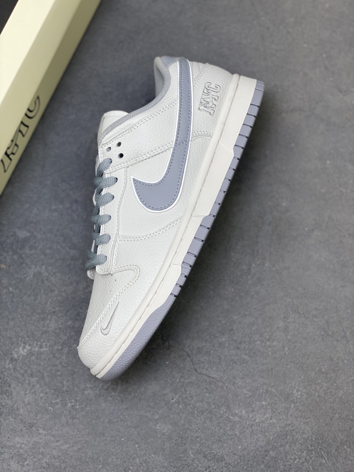 Nike SB Dunk Low Anniversary Custom Low-Top Casual Skateboarding Shoes 7 i1760029280765 3450 0 6