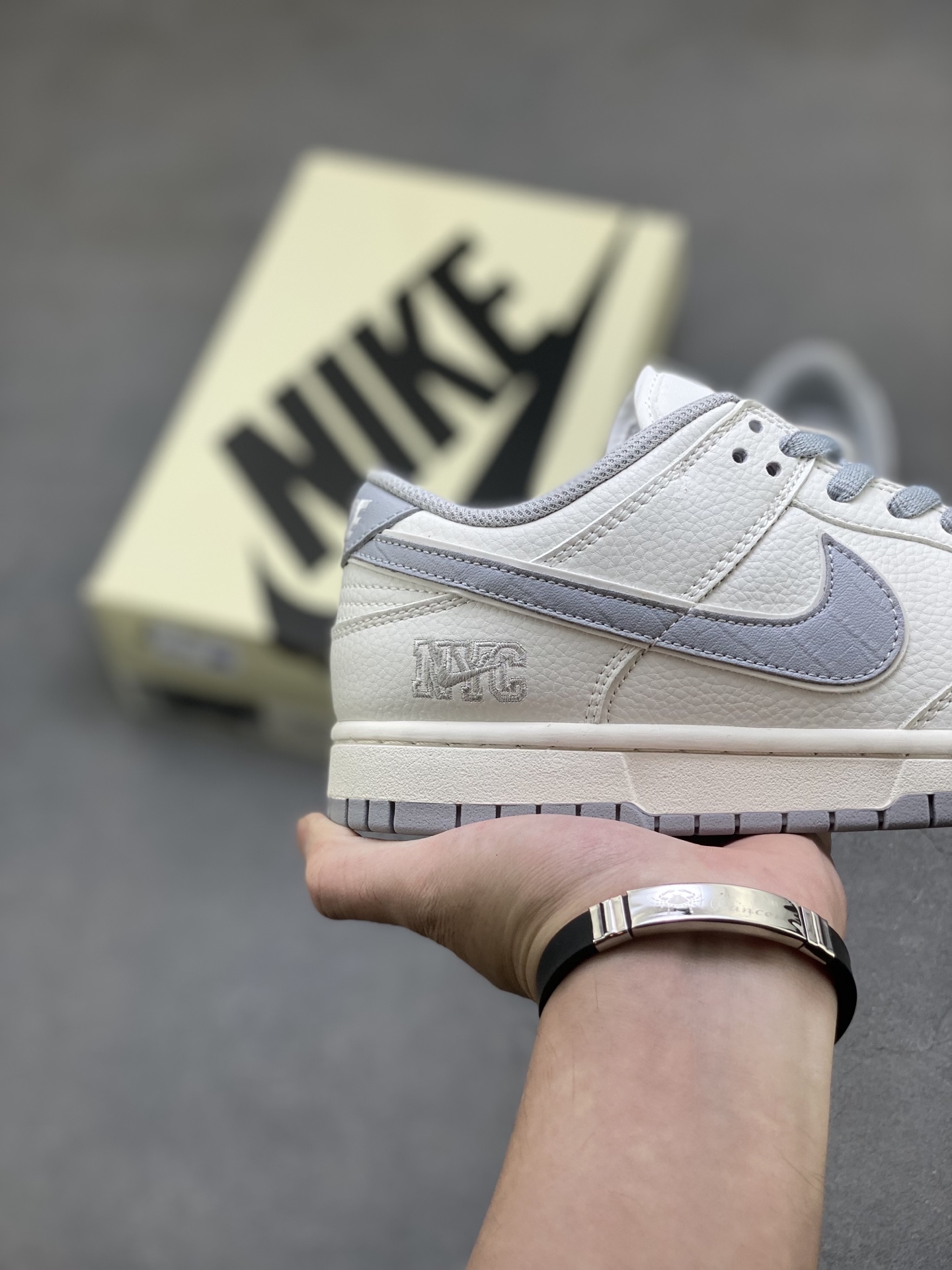 Nike SB Dunk Low Anniversary Custom Low-Top Casual Skateboarding Shoes 5 i1760029286974 5353 0 4