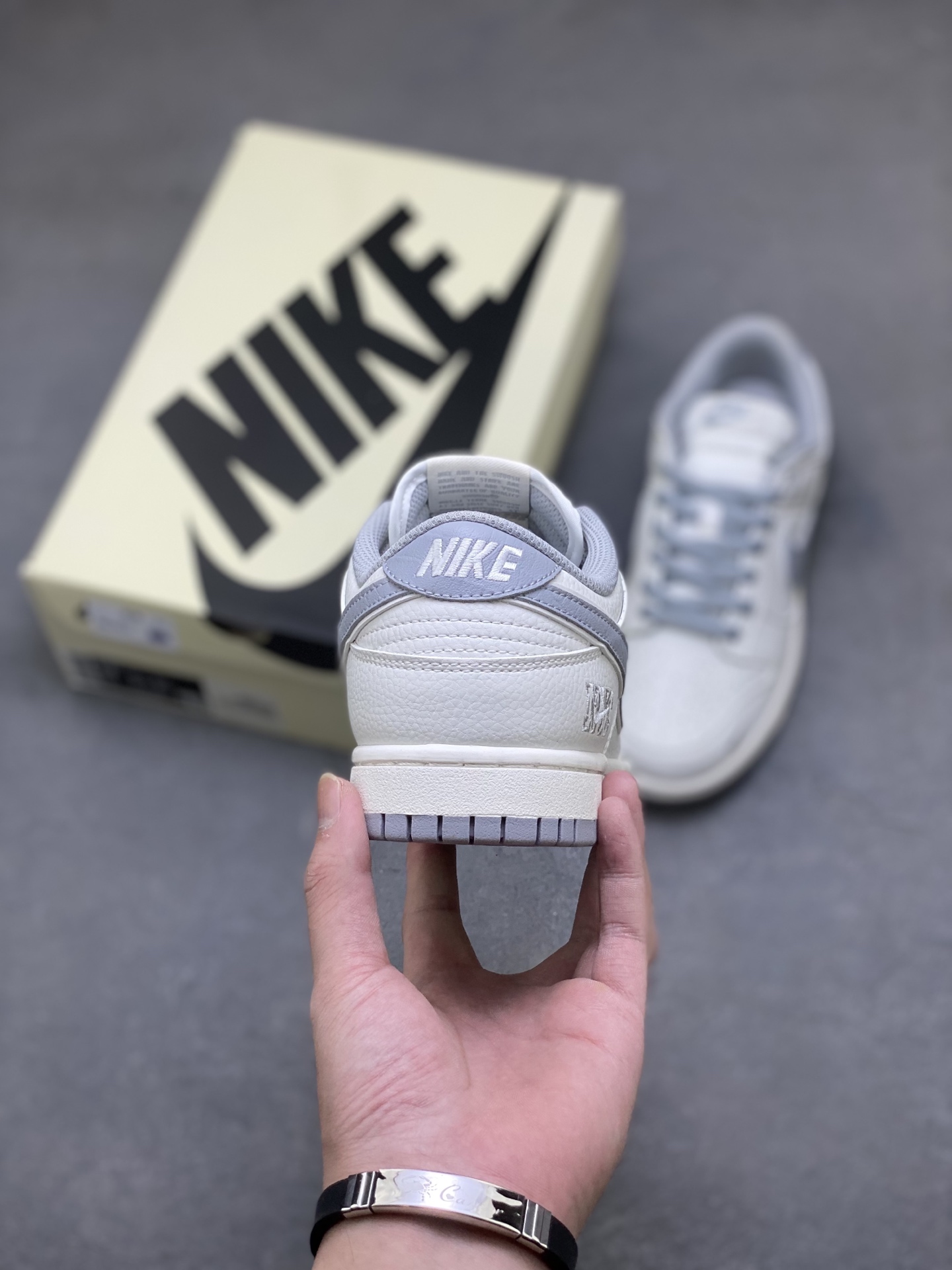 Nike SB Dunk Low Anniversary Custom Low-Top Casual Skateboarding Shoes 4 i1760029287757 2127 0 3