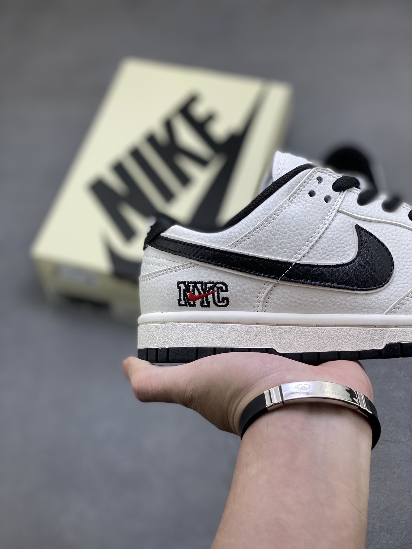 Nike SB Dunk Low Anniversary White Black Casual Sneakers NC2103-301 6 i1760029387047 9845 0 4