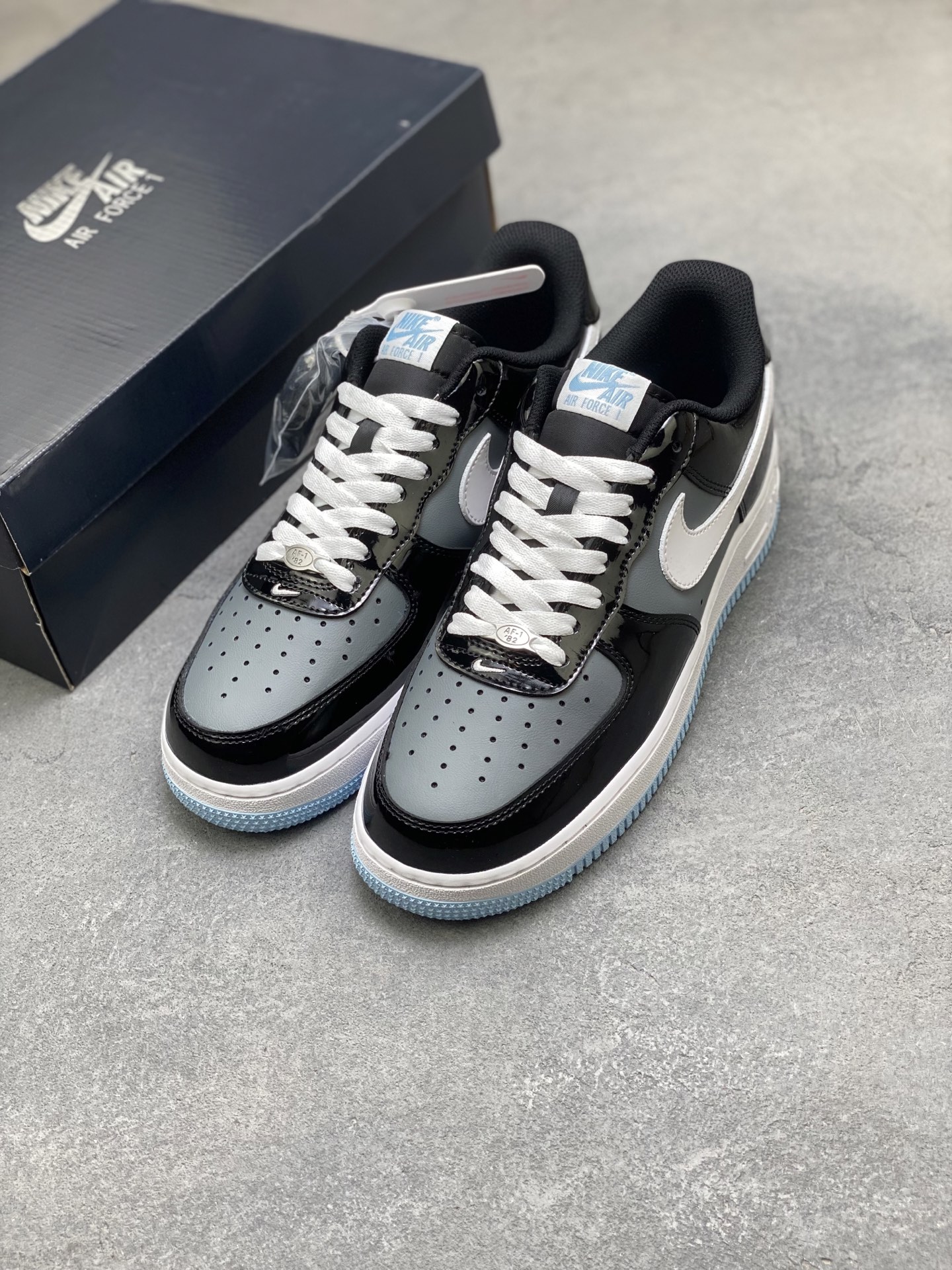 Nike Air Force 1 '07 Low Black/Grey Limited Edition Sneakers 9 i1760717498873 1103 0 7