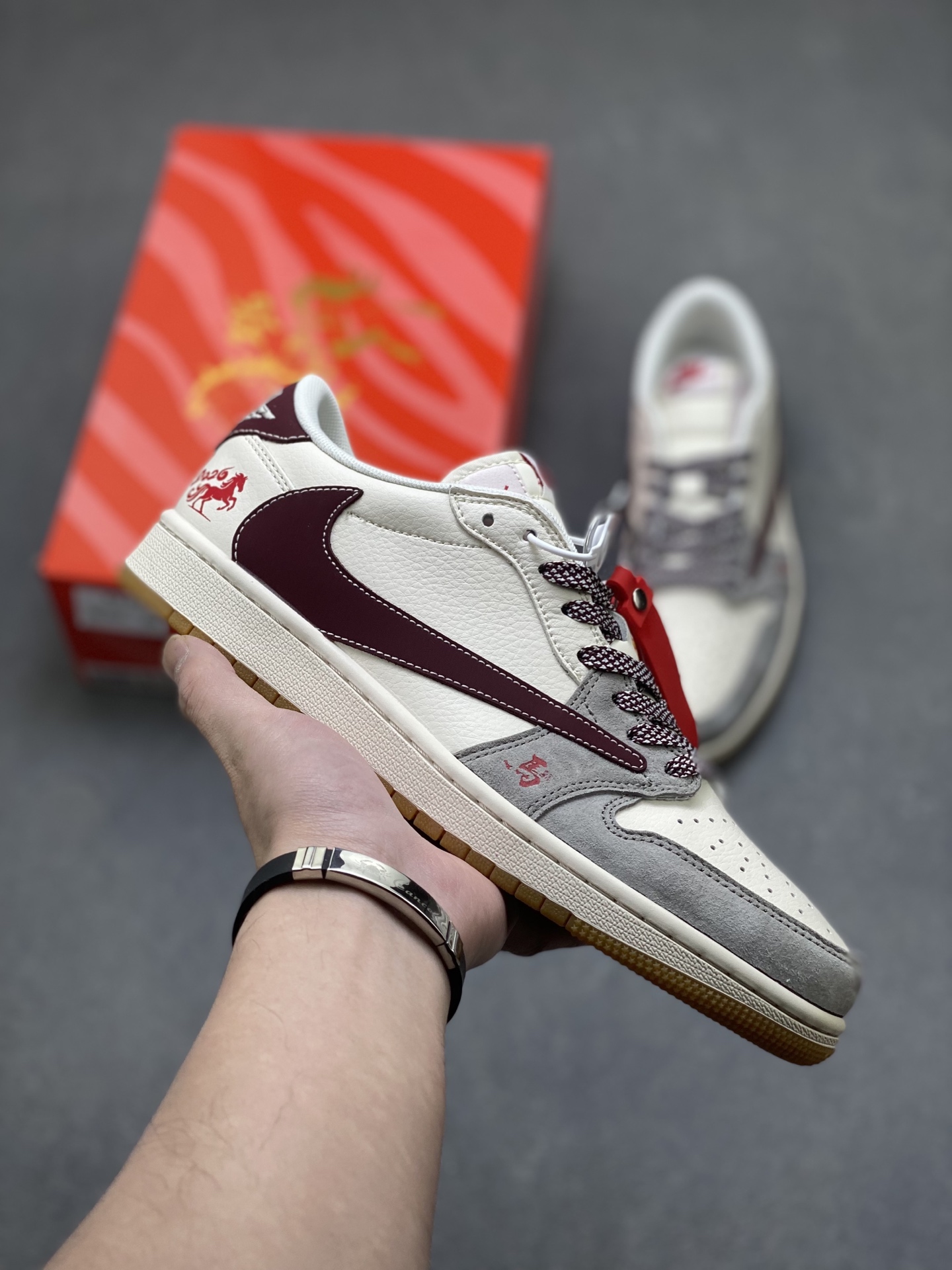 _don9sBIzWRSky4Wc5tmJKS69jB70icW5EJEGBDw