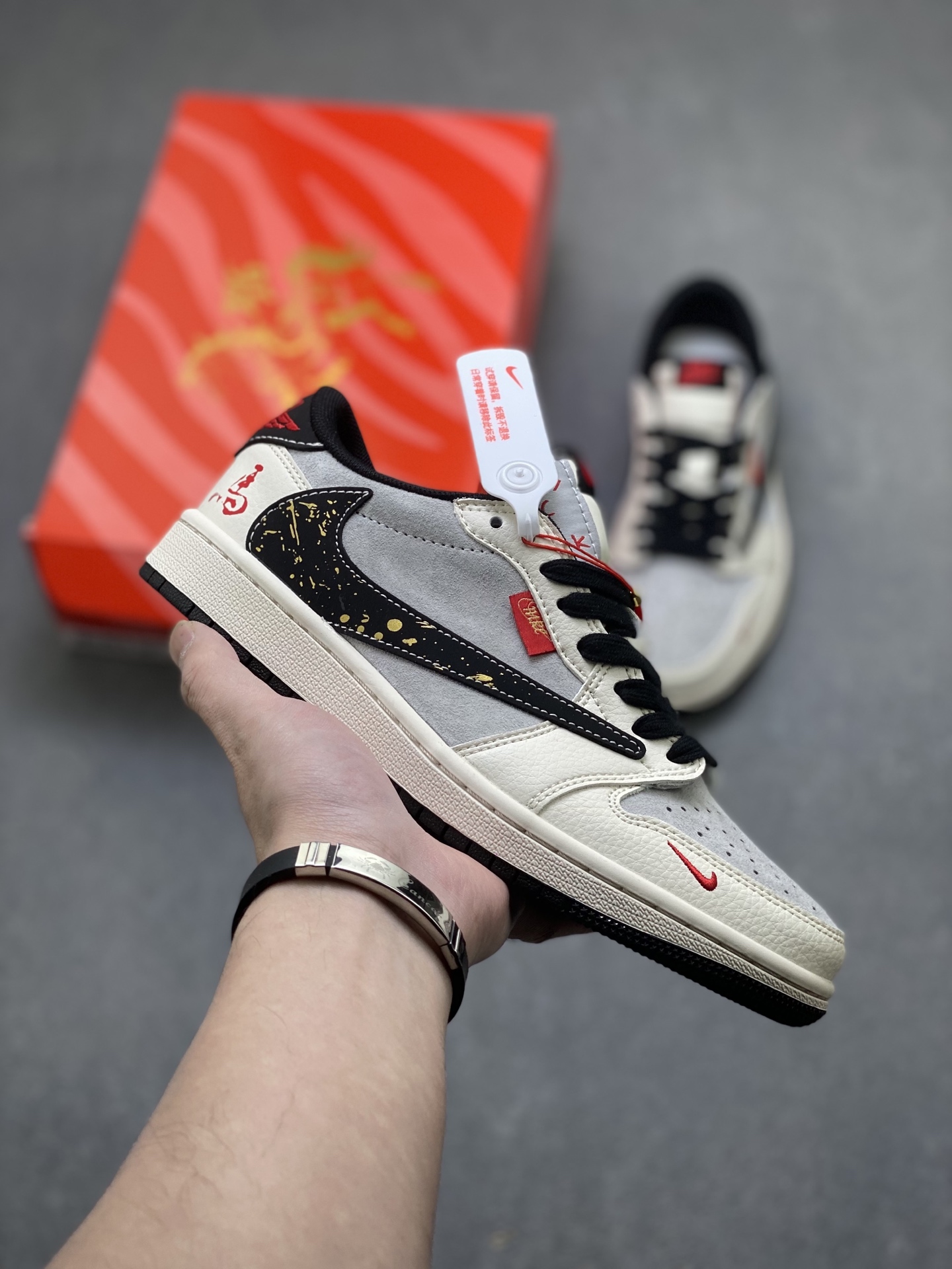 _dbw9sJJMWH1vbTVS-Yif-mMZar53E-u8-a1ojvQ