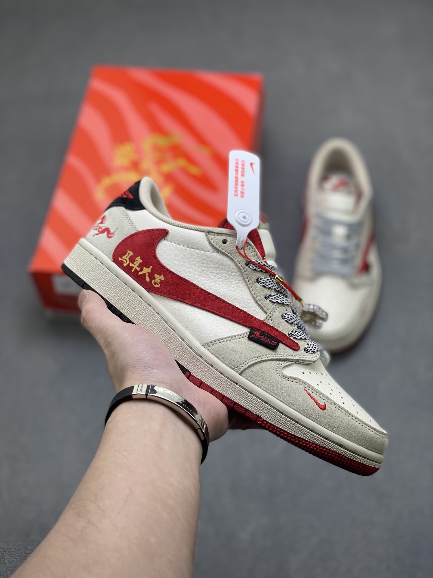 _dg99s8rMy_puVL3jPxWdliDcJrH-ZLCb5bZI9Aw