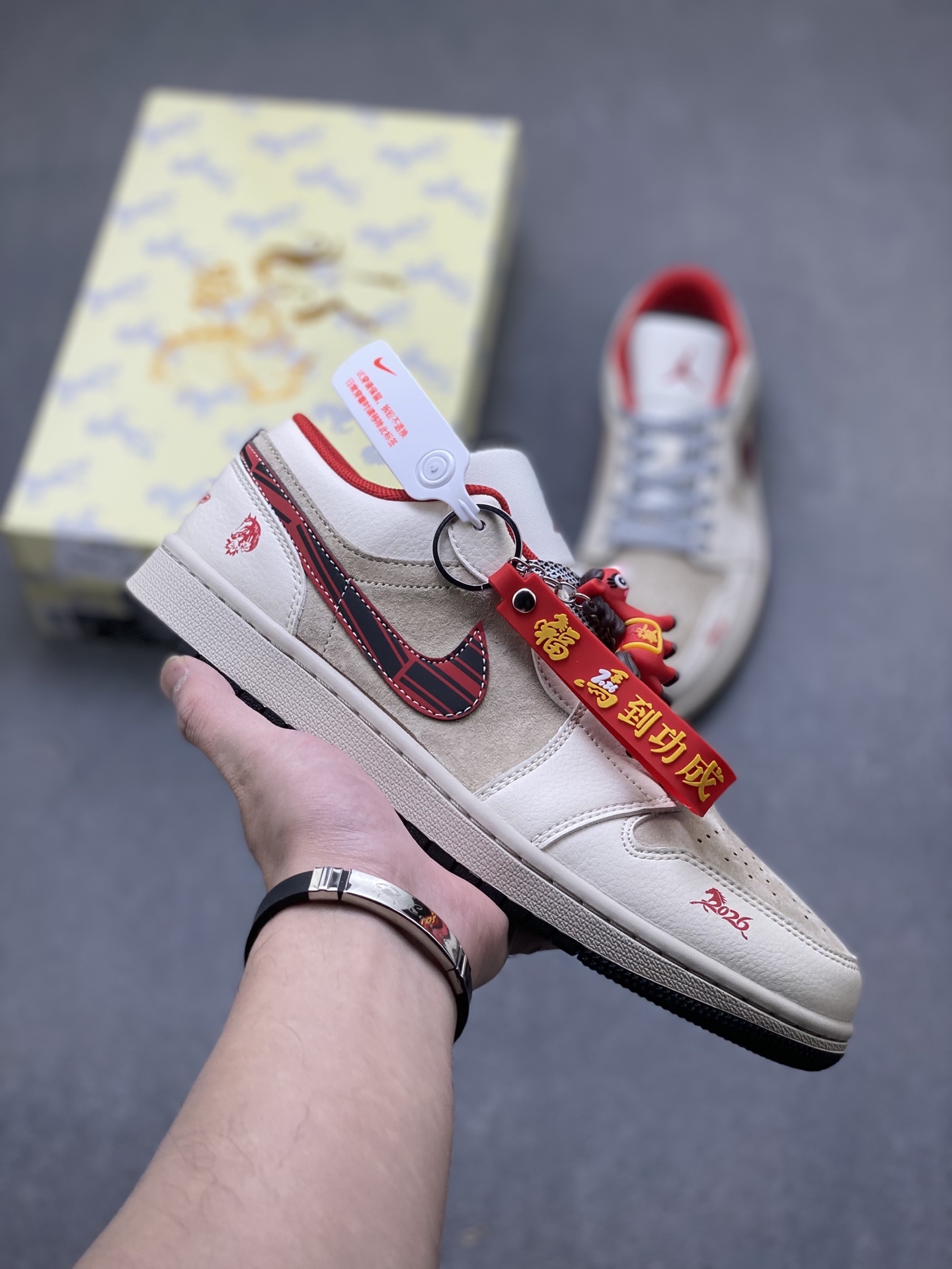 _dlo9s-Z8HYhv9mSCaE6jzKFoeiDqwOvZsicQbXw