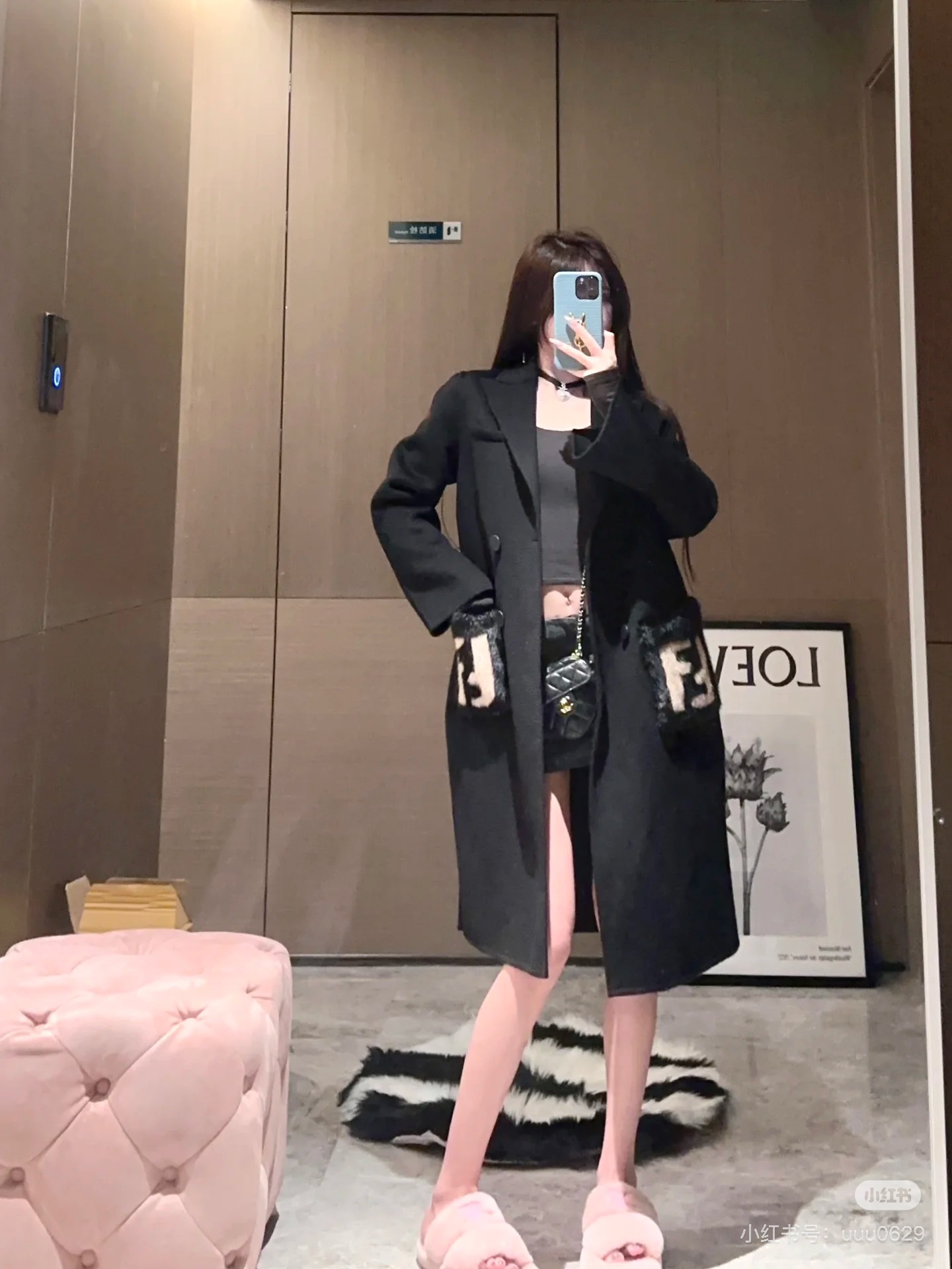 Fendi Wool-Cashmere Blend Coat with Mink Pocket Detail - New Arrival 2 i1725504699 6416 3