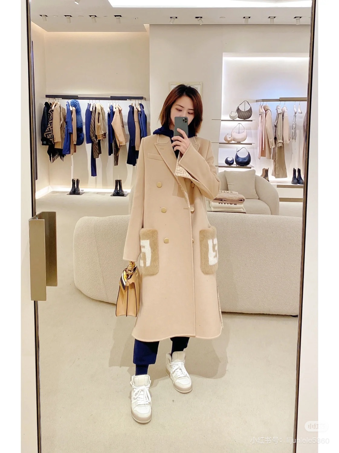 Fendi Women's Wool-Cashmere Blend Coat with Mink Pocket Detail 4 i1725504724 8692 5