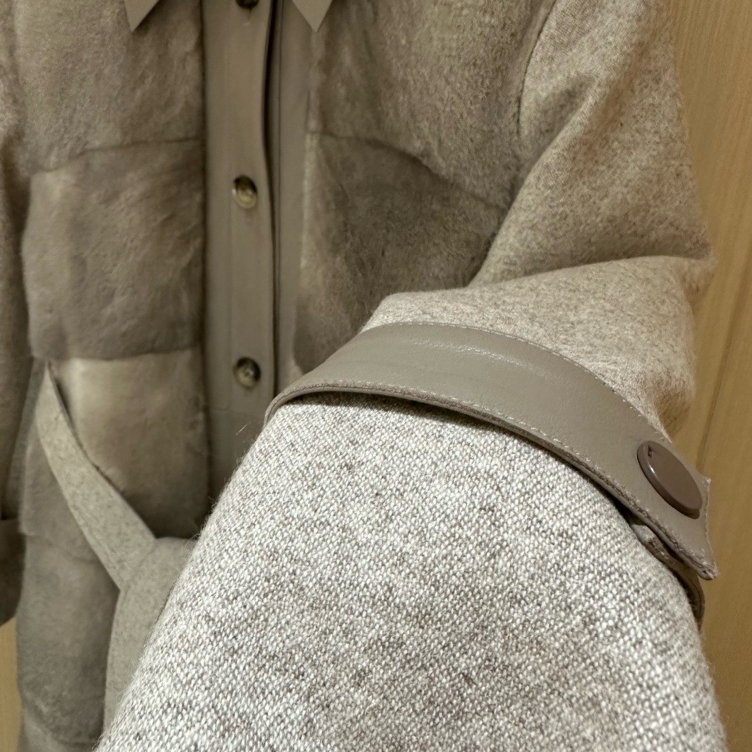 Loro Piana Wool & Mink Fur Coat with Goose Down Padding - Elegant Outerwear 8 i1732589006 5882 7