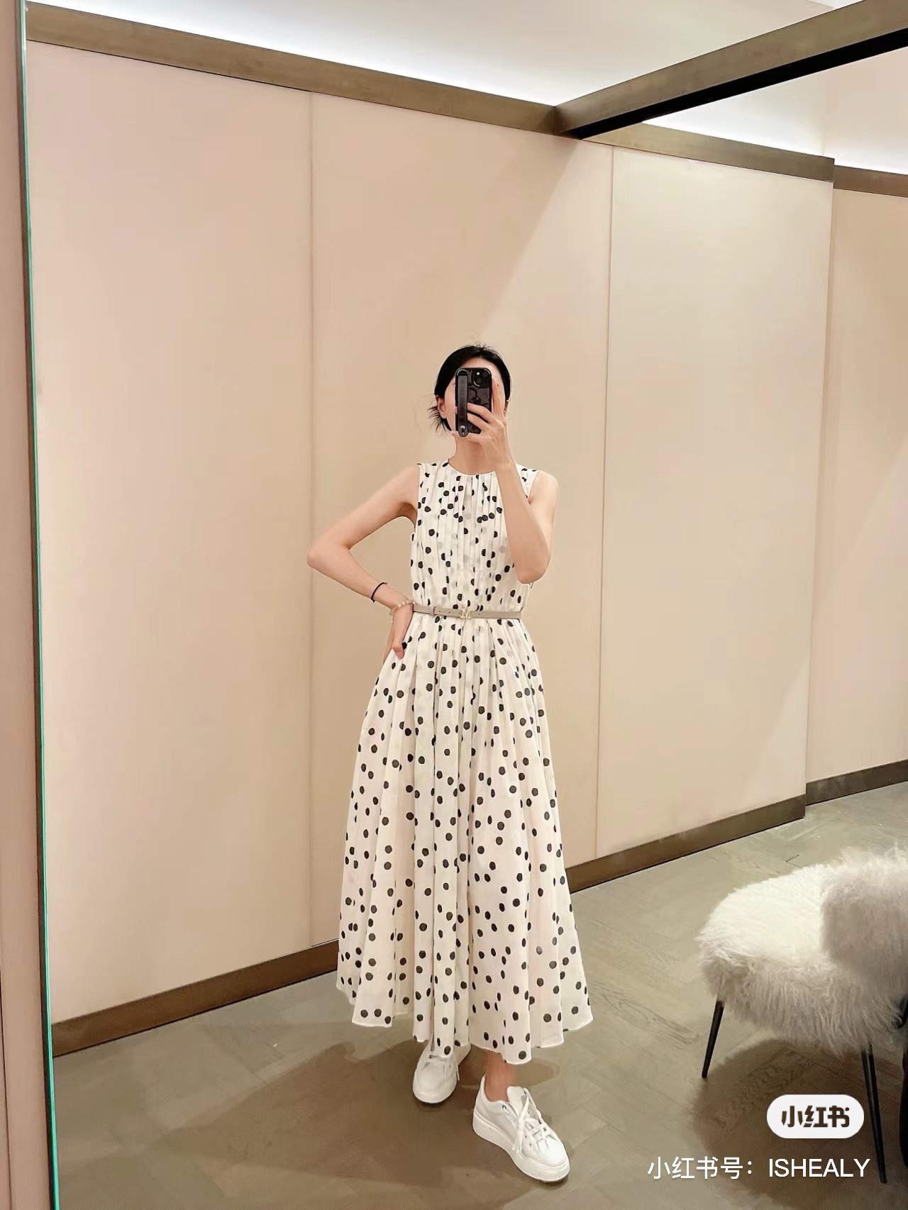 MaxMara 2025 Sleeveless Printed Cotton Dress - Elegant Polka Dot Design 7 i1743758863 9682 6