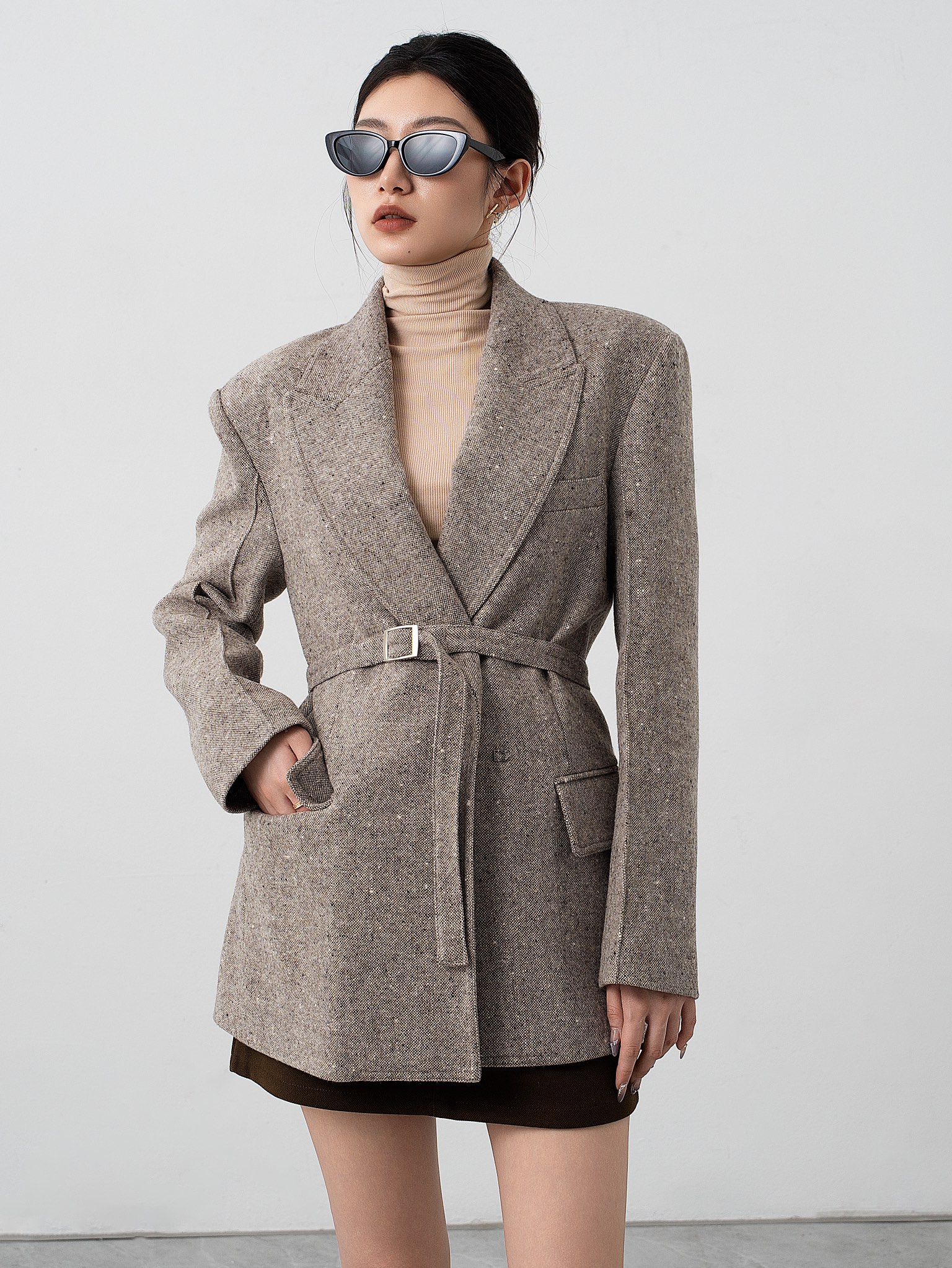 Max Mara Wool Blend Set: Elegant Autumn Style in Black Gray, Caramel, Khaki 4 i1754371929 4874 0