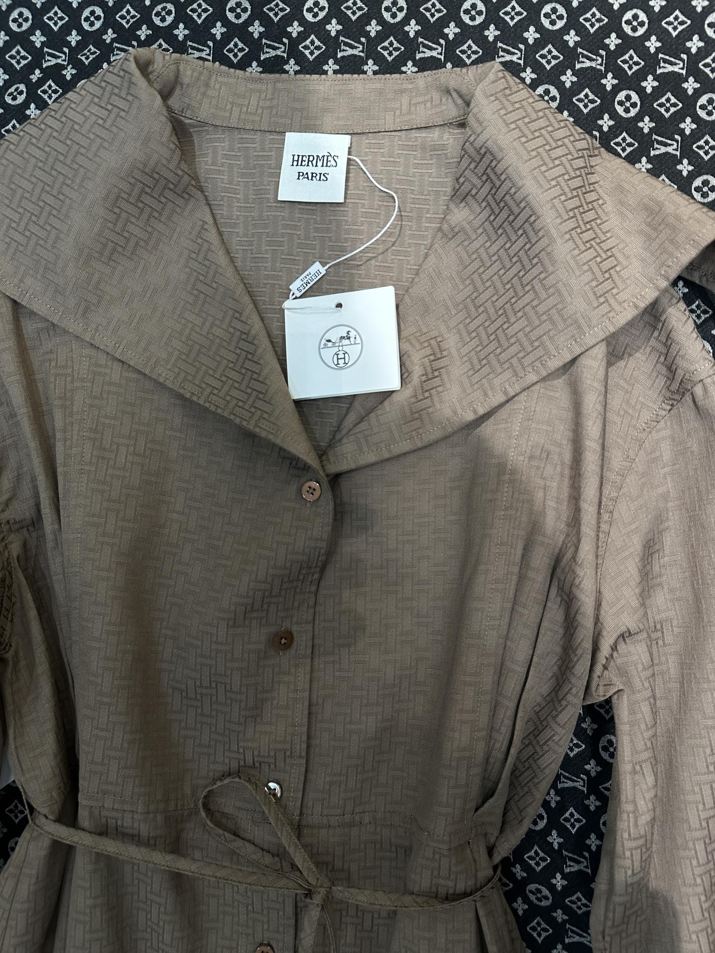 Hermès Long Shirt Dress with Jacquard Mosaïque Pattern - Autumn Essential 8 i1755230836 929 4