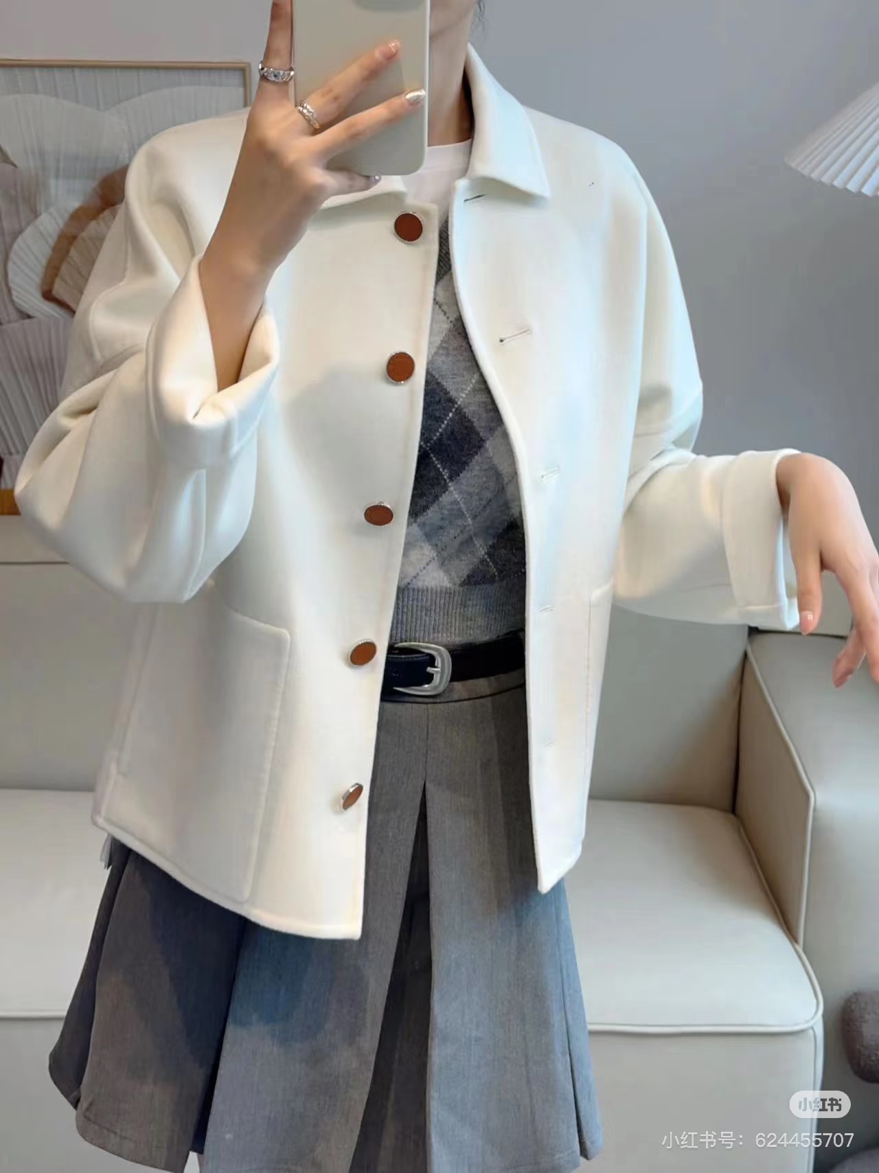 Hermes Reversible Double-Faced Cashmere Pea Coat - Autumn/Winter 2025 Collection 3 i1755493870 1550 2