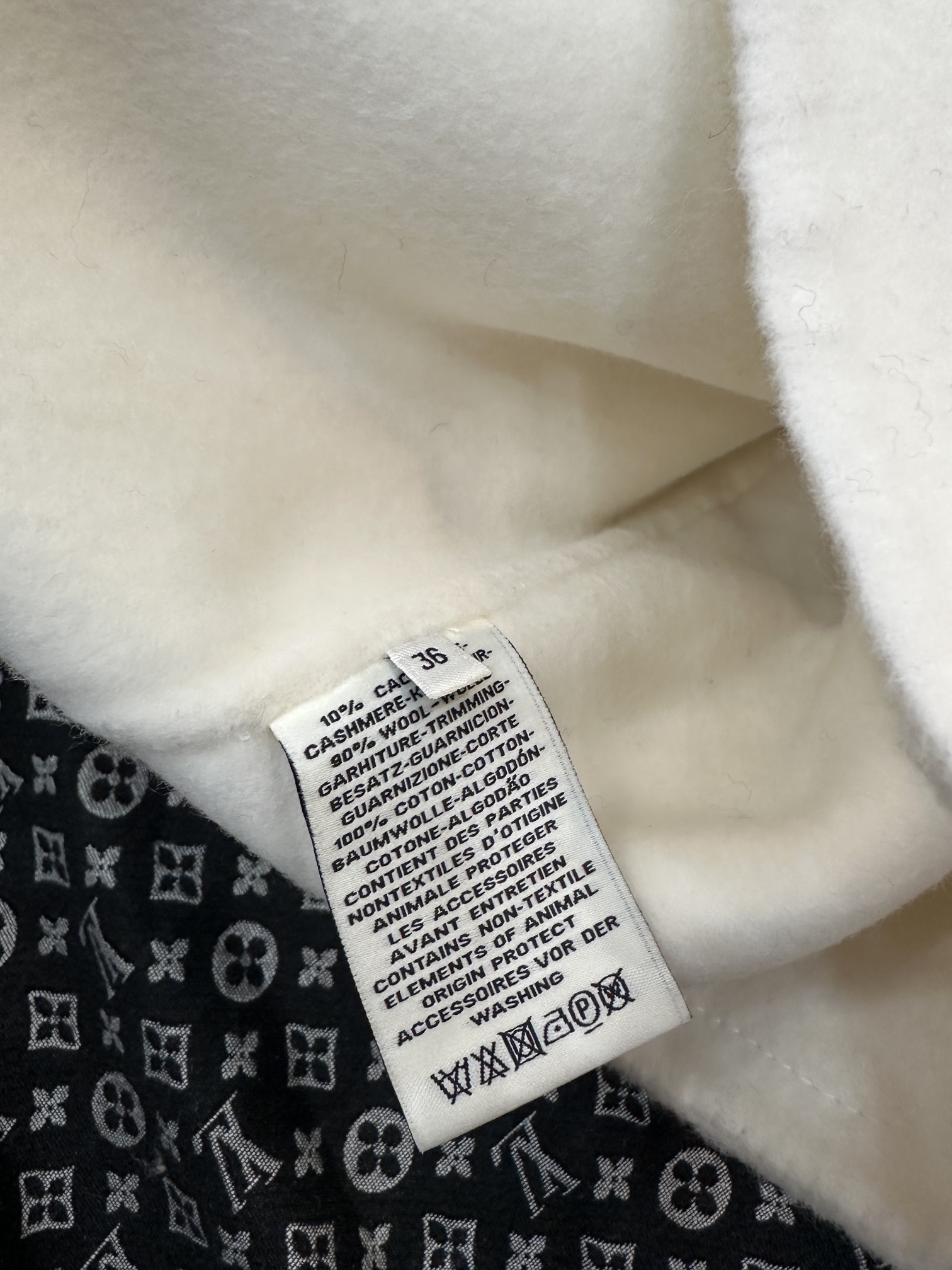 Hermes Reversible Double-Faced Cashmere Pea Coat - Autumn/Winter 2025 Collection 10 i1755493871 4380 7