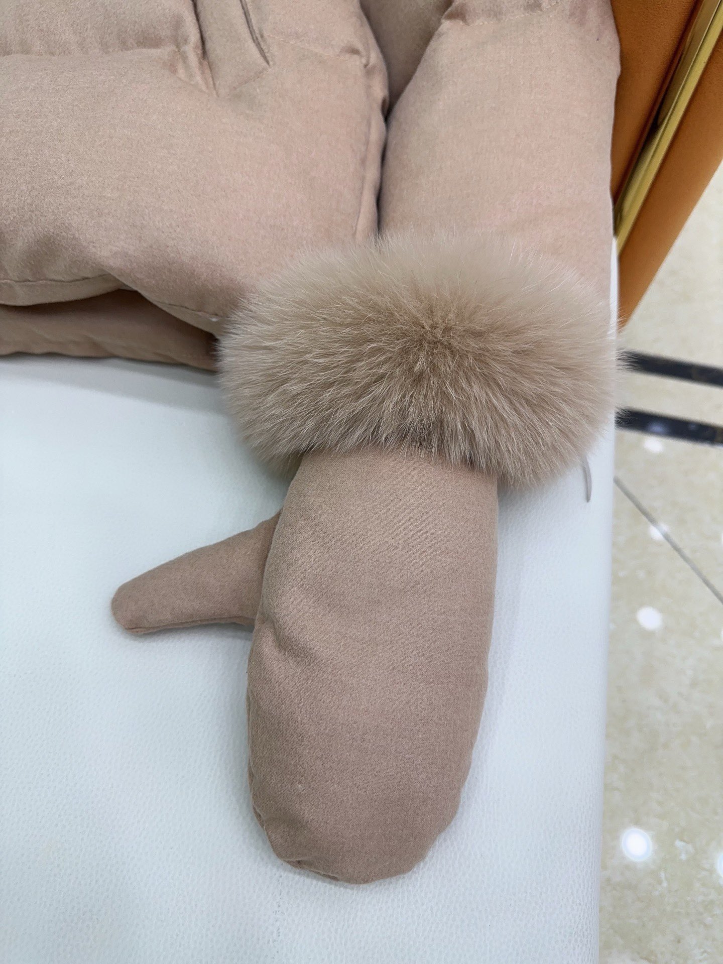Luxury Wool & Cashmere Down Coat with Fox Fur Collar & Gloves 9 i1759567733 424 0