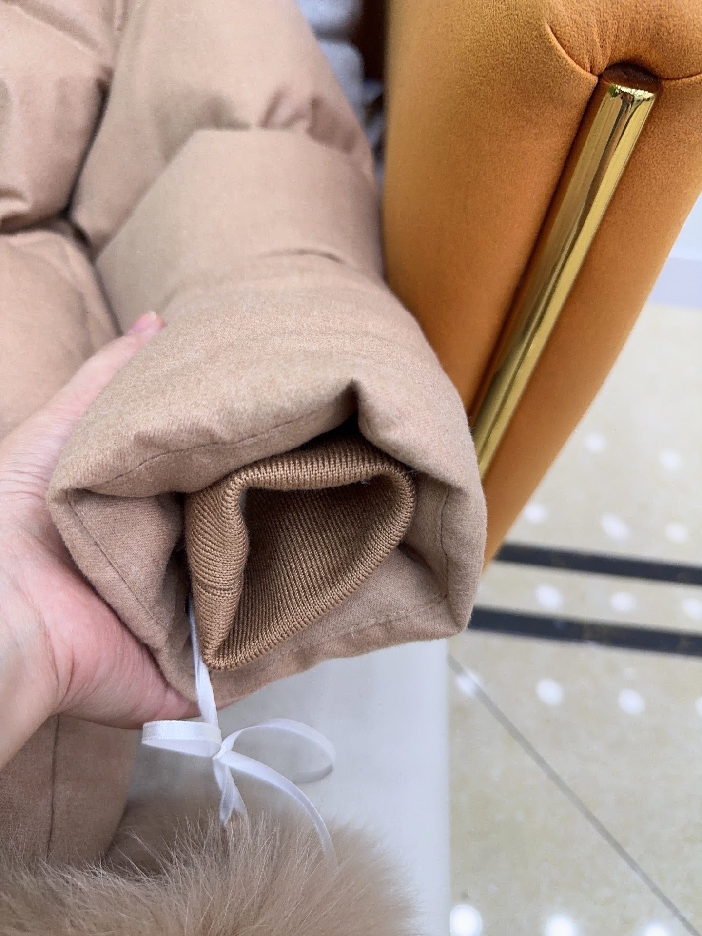 Luxury Wool & Cashmere Down Coat with Fox Fur Collar & Gloves 10 i1759567741 5002 0