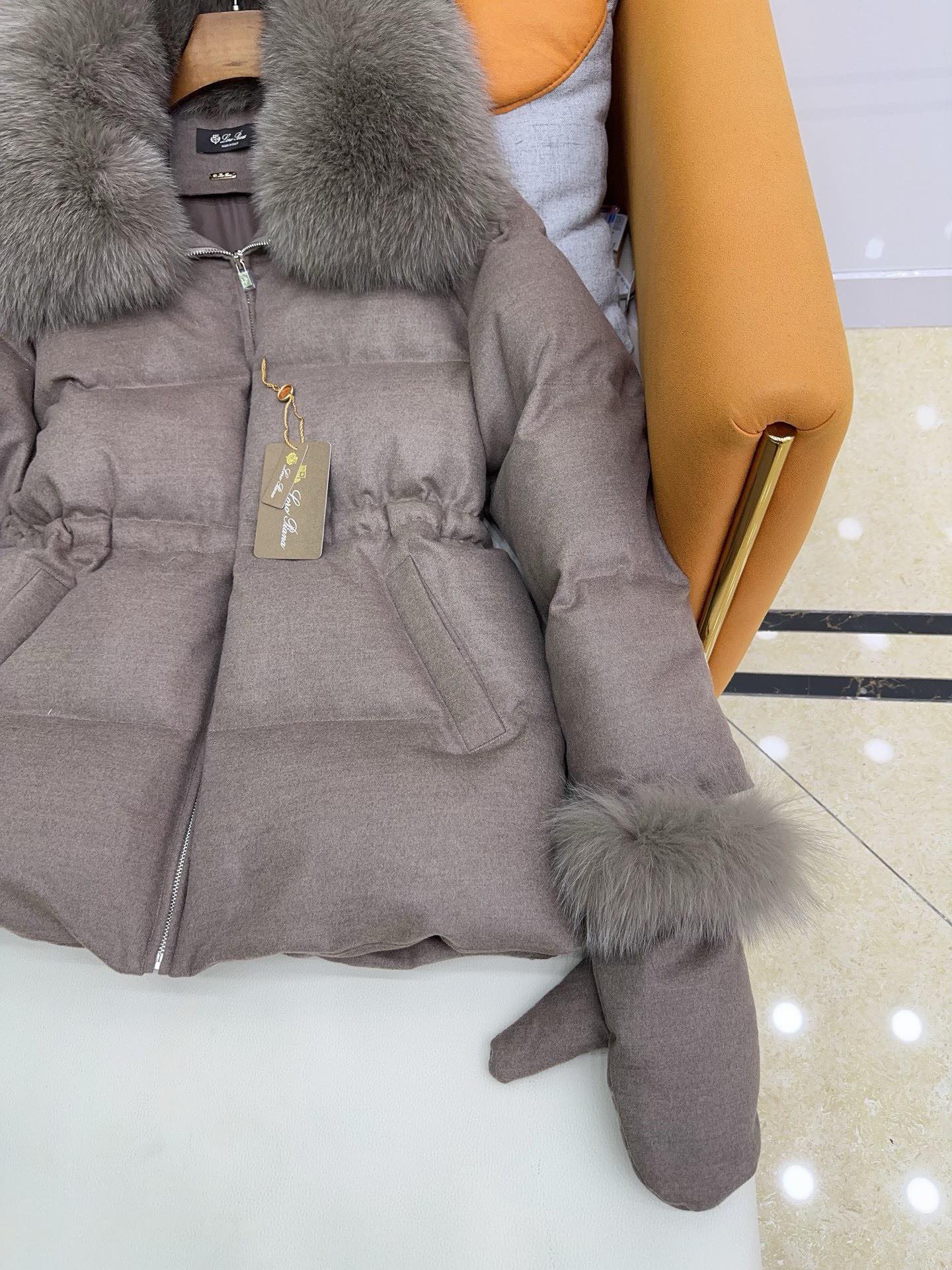 Luxury Wool & Cashmere Down Coat with Fox Fur Collar - Includes Gloves 4 i1759567748 8485 1