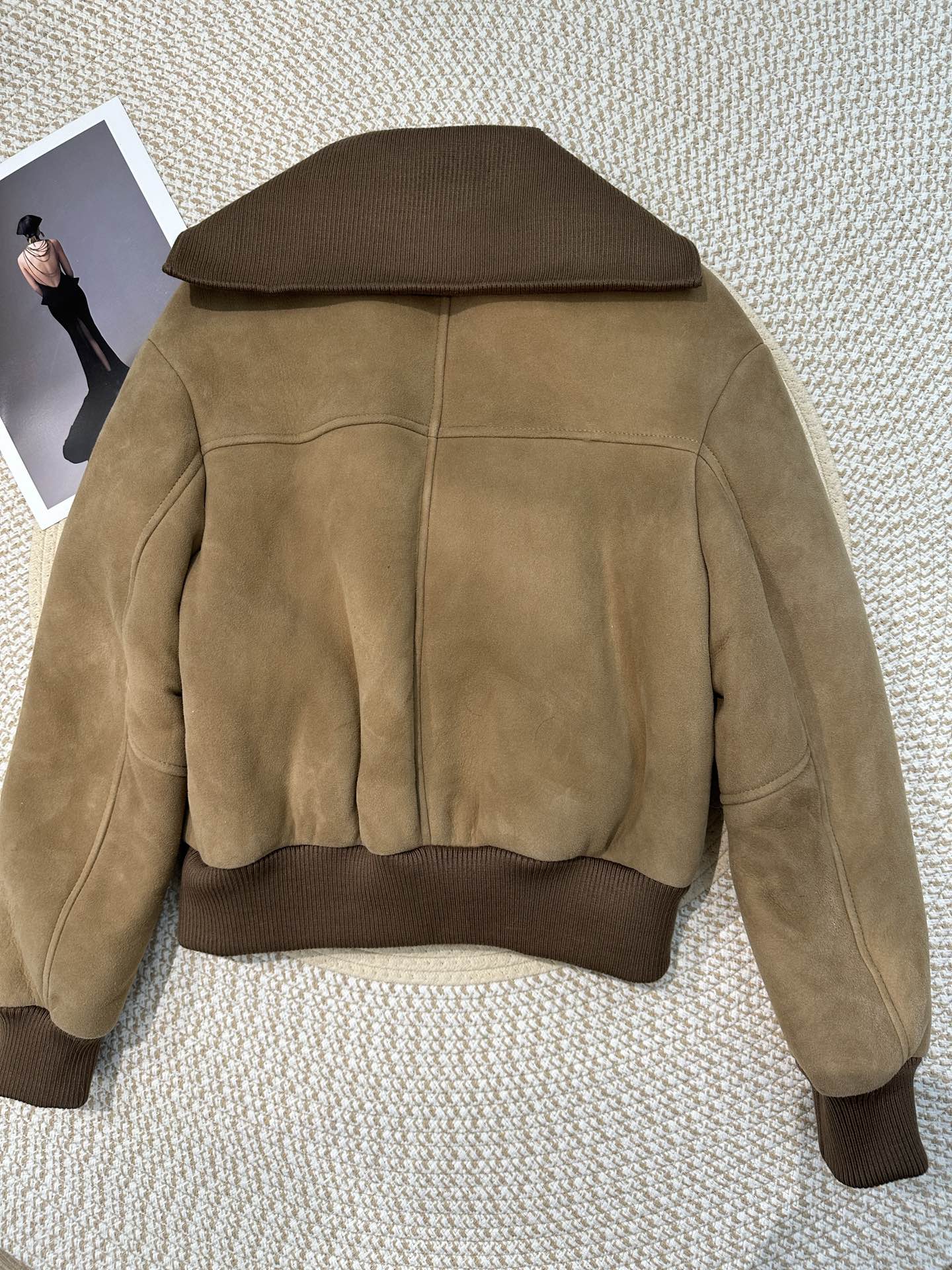Miu Miu Shearling Coat: Winter Essential, Premium Quality, and Supreme Warmth 8 i1759808071 9945 4