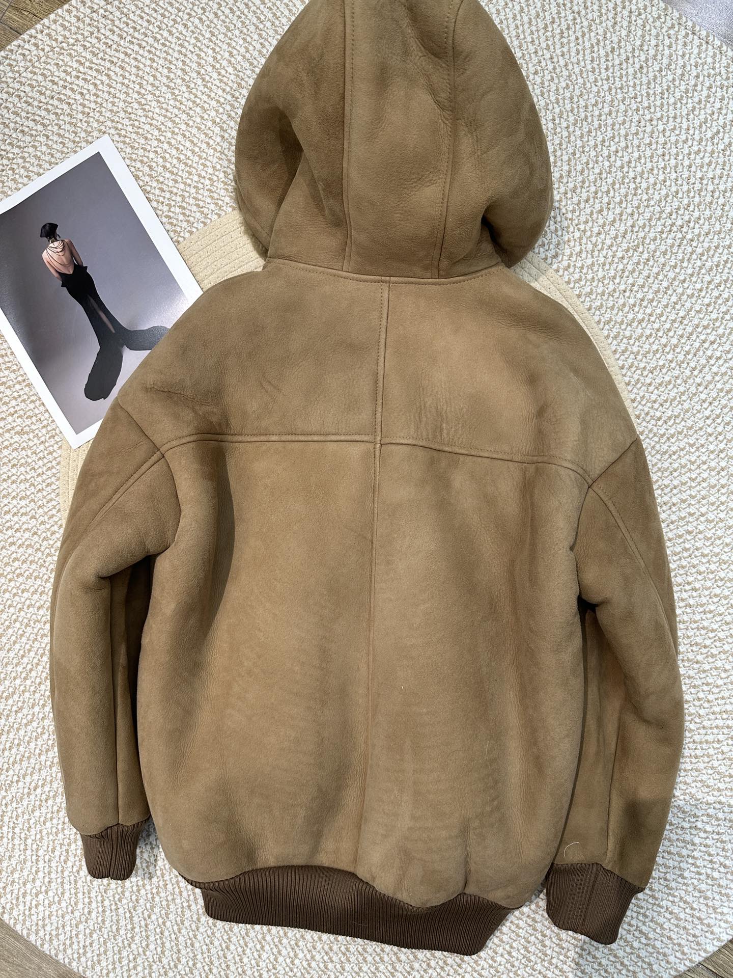 Miu Miu Shearling Jacket - Winter Collection 2025 - Warm & Stylish 7 i1759808893 2958 7