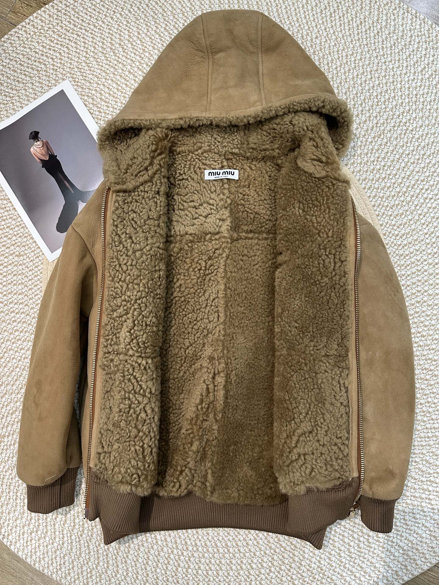 Miu Miu Shearling Jacket: Luxurious, Warm, and Stylish - Perfect for Fall/Winter 7 i1759808910 2855 1