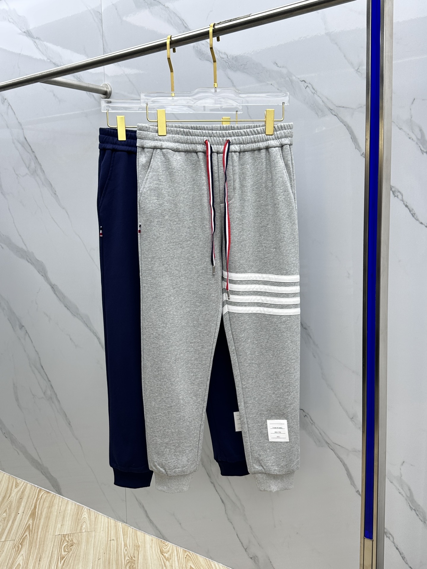 Thom Browne Kleding Broek Zwart Grijs Unisex Katoen Herfstcollectie Casual