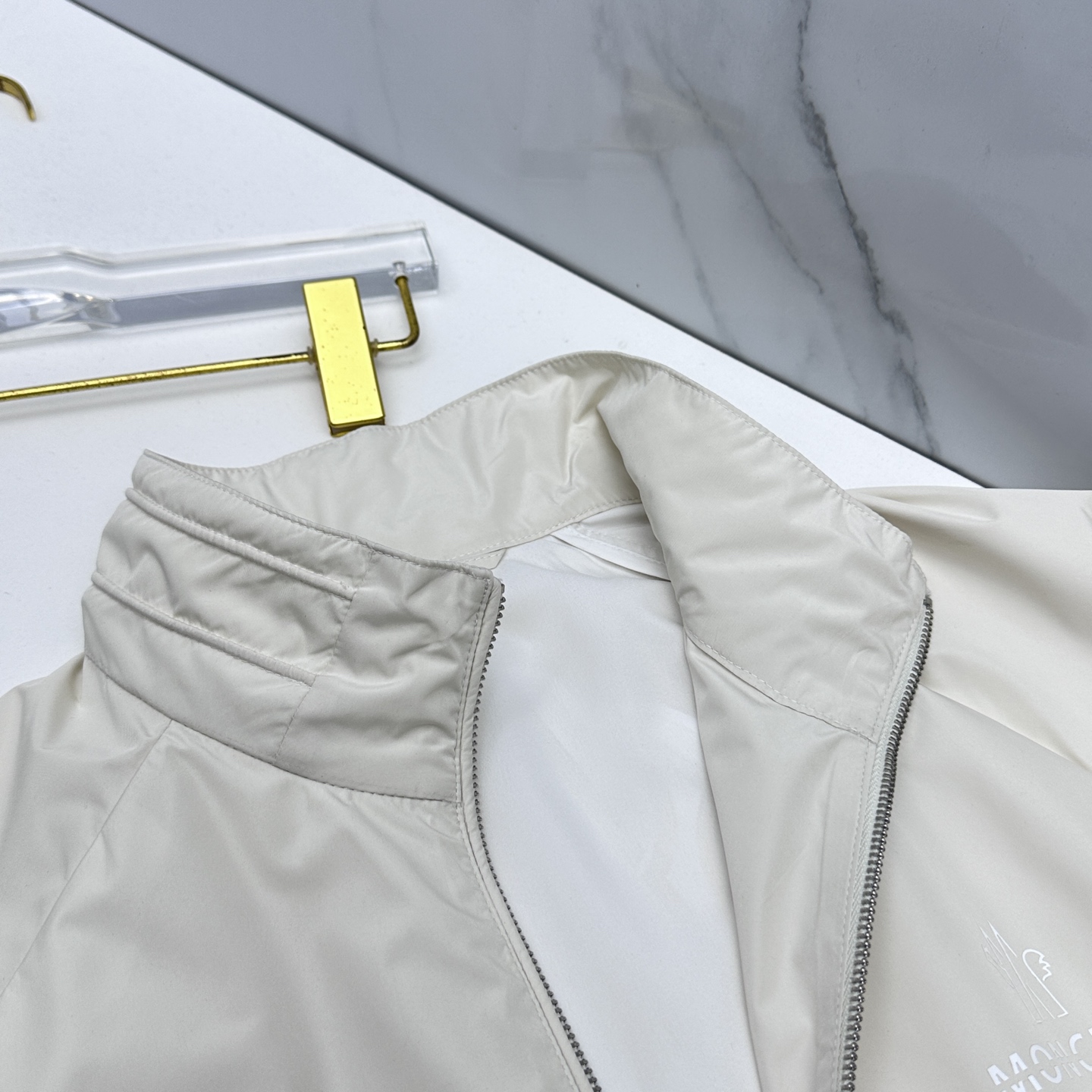 🆕Moncler蒙口 2026早春系列，最新时尚立领夹克外套.处处细节显工艺足够的高级 结构性剪裁的设计