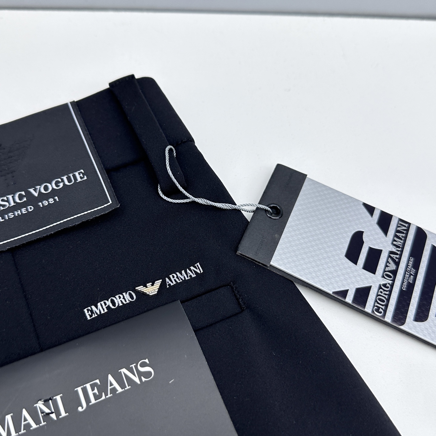 🆕Amani阿玛尼 春夏新品休闲裤西裤，官网同步发售，裤身工艺设计，客供辅料、面料定制，柔软丝滑，代工厂